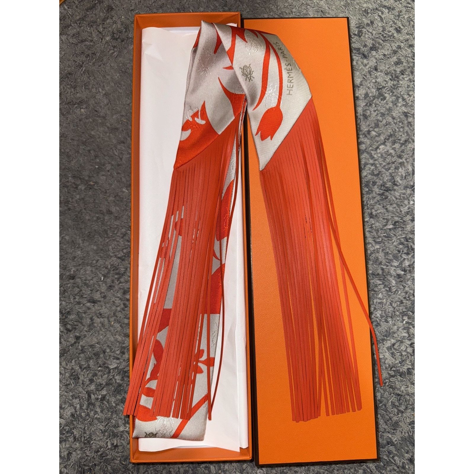 Hermes Hermes Scarf Twilly Fringe Leather Bouquet Vermillon Size ONE SIZE - 3 Thumbnail