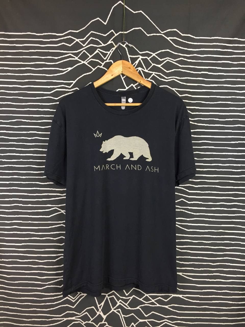 Next Level Apparel March And Ash Cannabis Store California Promo Tee Size US XL / EU 56 / 4 - 1 Thumbnail