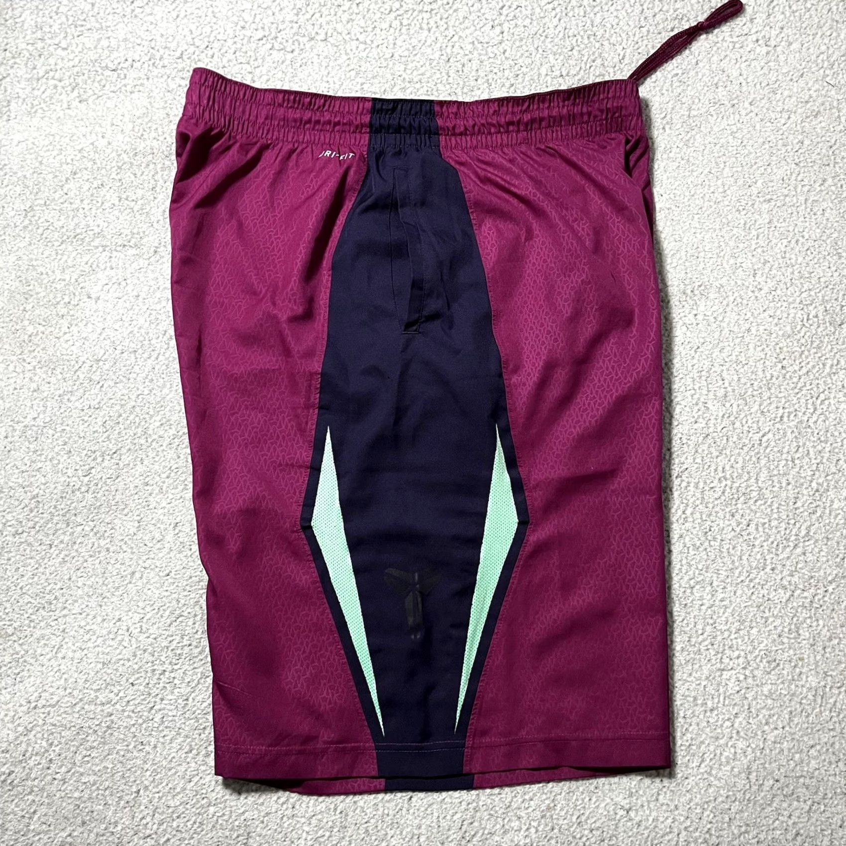 Nike Nike Shorts Nike Purple Kobe Bryant Mamba Print Logo Basketball NBA Dri-Fit Mens XL Size US 36 / EU 52 - 4 Thumbnail