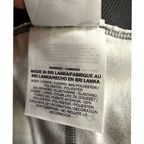 Nike Nike Pro Pants Leggings Womens Large Dri-Fit Black White Geometric Hyper Warm 30In Inseam Size 28W Ankle Cross Training Gym Running Activewear Size 36" / US 14 / IT 50 - 4 Thumbnail