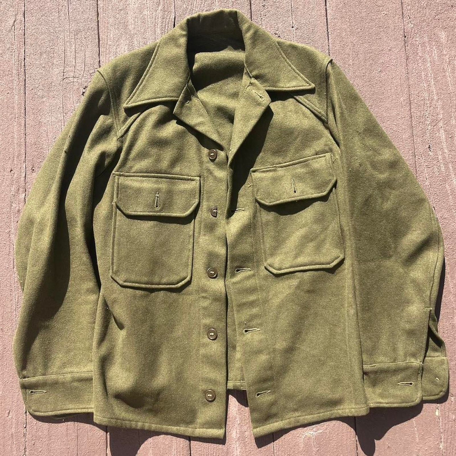 American Apparel True Vintage Wool WW2 Military button up jacket Size US M / EU 48-50 / 2 - 1 Thumbnail