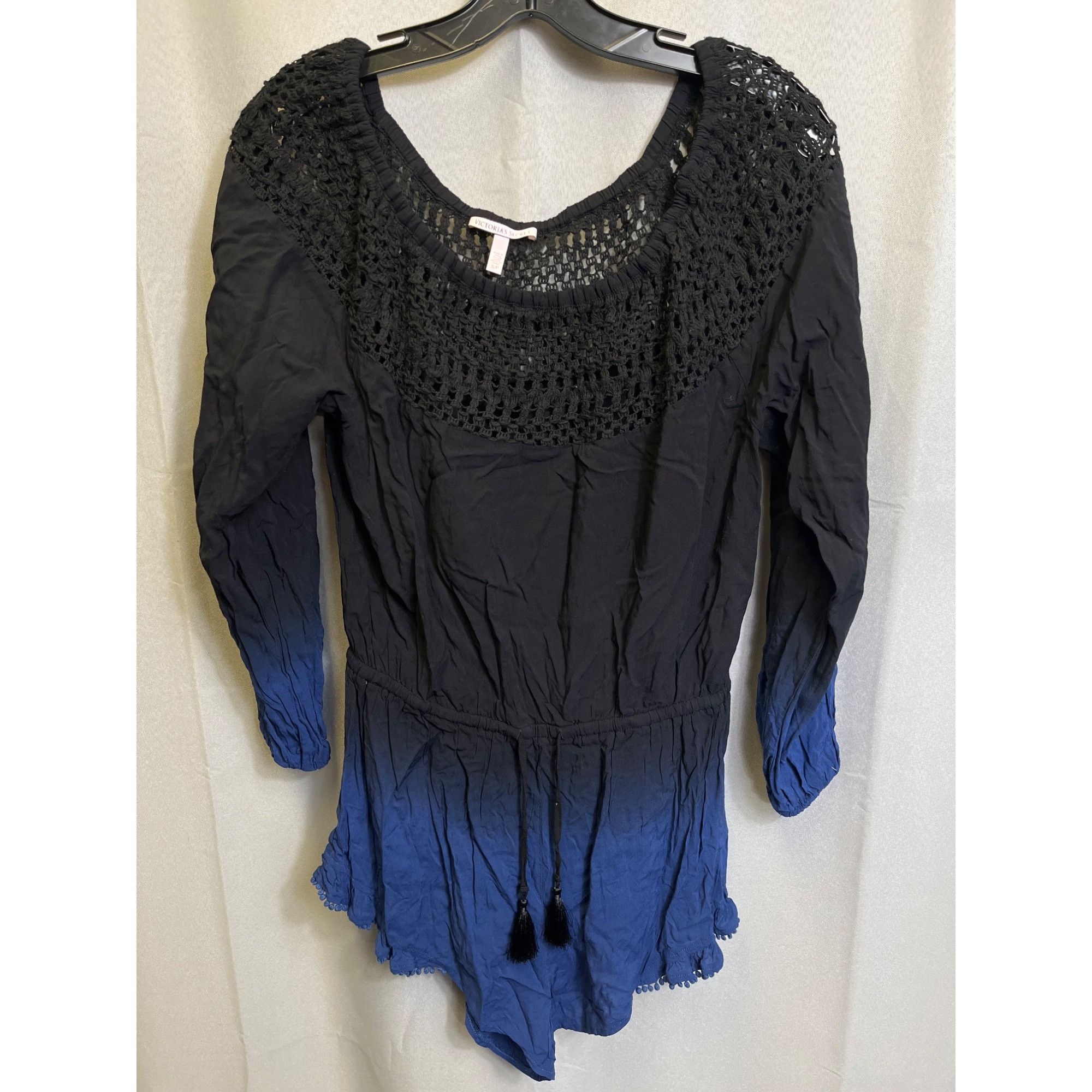 Victoria's Secret Victoria secret SKU 7688 Black and Blue Ombre Crochet Neck L Size S / US 4 / IT 40 - 1 Thumbnail