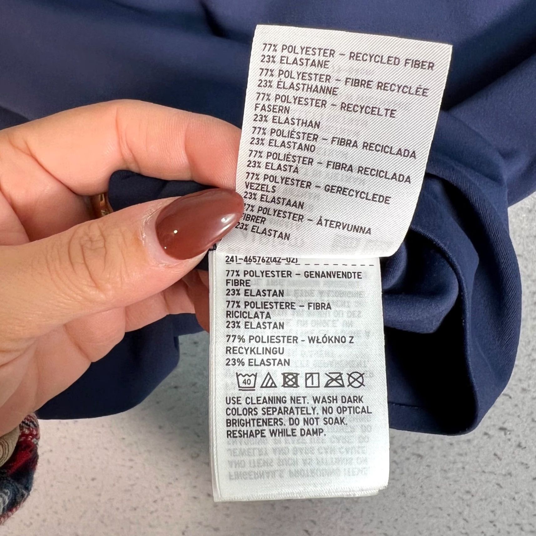 Uniqlo Uniqlo Womens XS Blue Cool Touch Cropped T-Shirt Dry Fit Dry Ex Casual Shirt XS Blue Cropped 7/10 Womens Size XS / US 0-2 / IT 36-38 - 4 Thumbnail