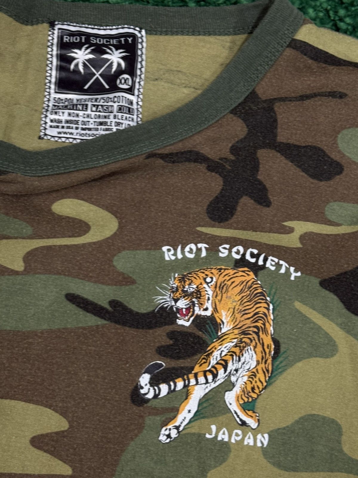 Riot Society Riot Society Camo Tiger Japanese Script Long Sleeve 2XL Size US XXL / EU 58 / 5 - 5 Thumbnail