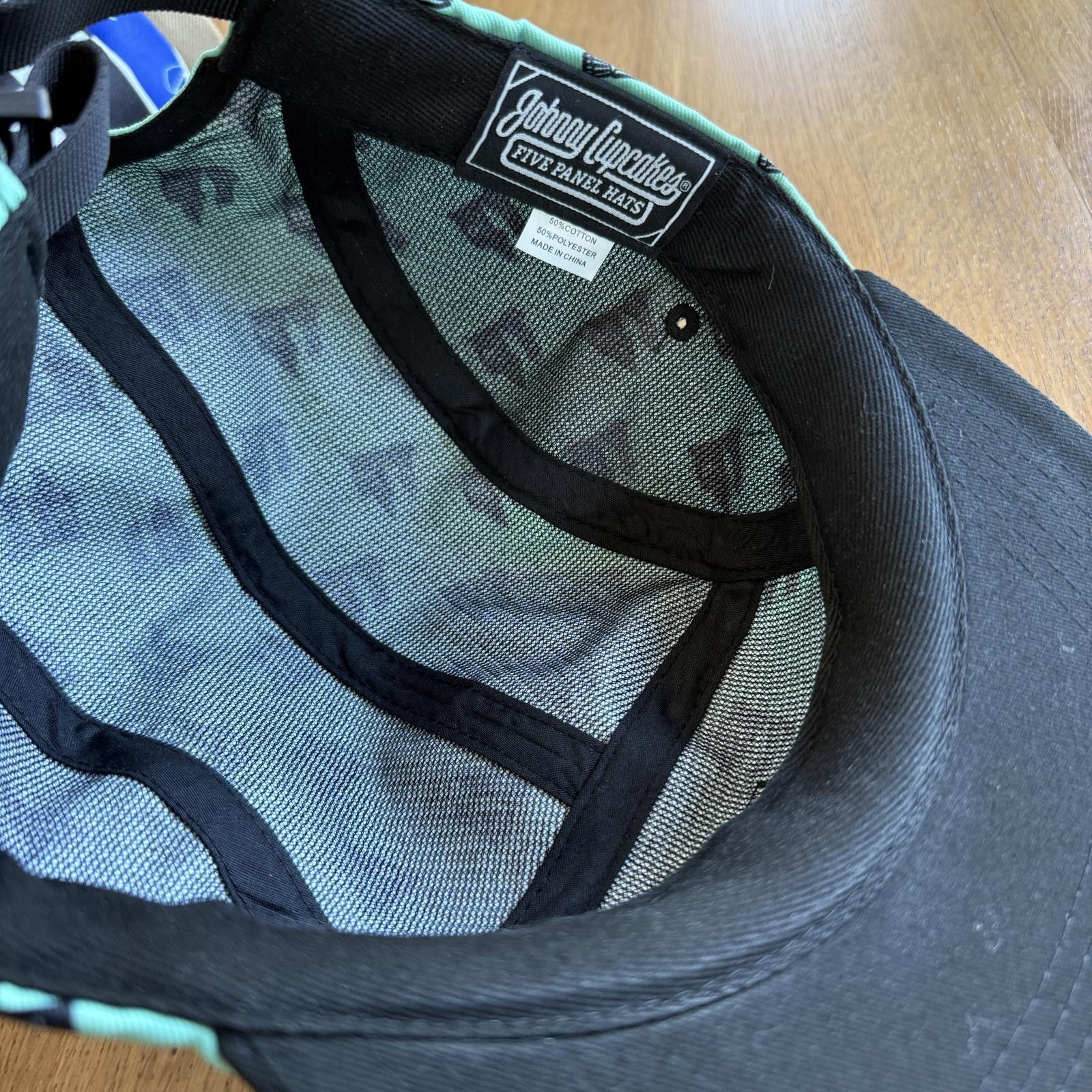 Johnny Cupcakes Johnny Cupcakes Five Panel Hat with Pirate Flag Pattern NWOT Size ONE SIZE - 2 Thumbnail