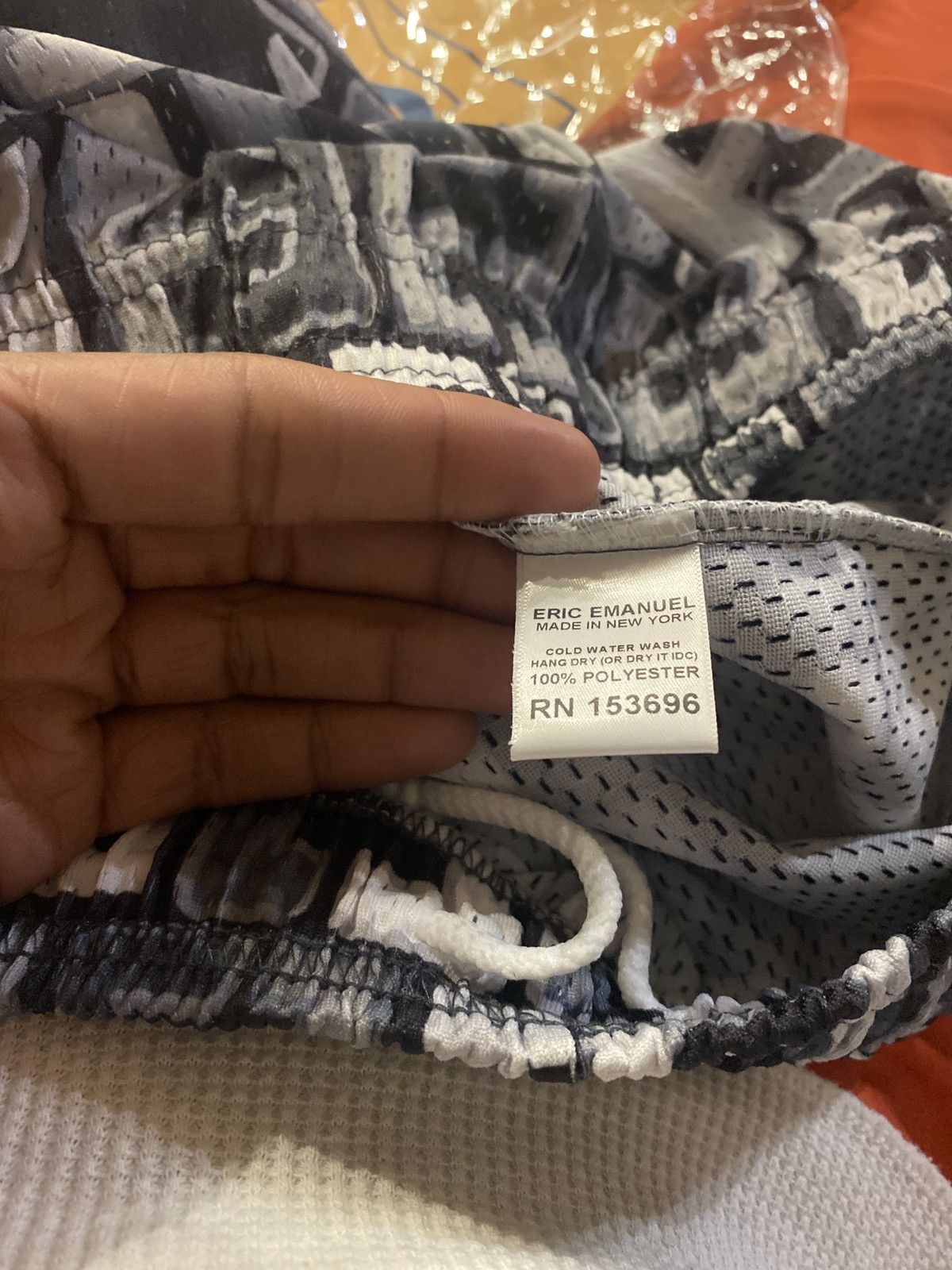 Eric Emanuel Eric Emanuel Fendi Shorts Size US 34 / EU 50 - 2 Thumbnail