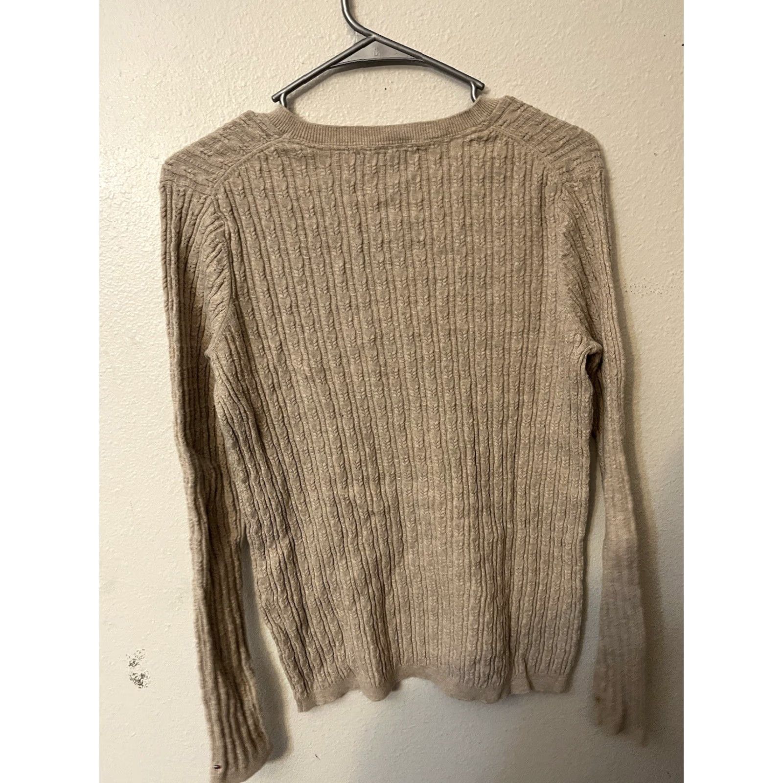 Tommy Hilfiger Tommy Hilfiger Women's Sweater Size M Beige V-Neck Knit Pullover Cable-Knit Womens Size M / US 6-8 / IT 42-44 - 3 Thumbnail