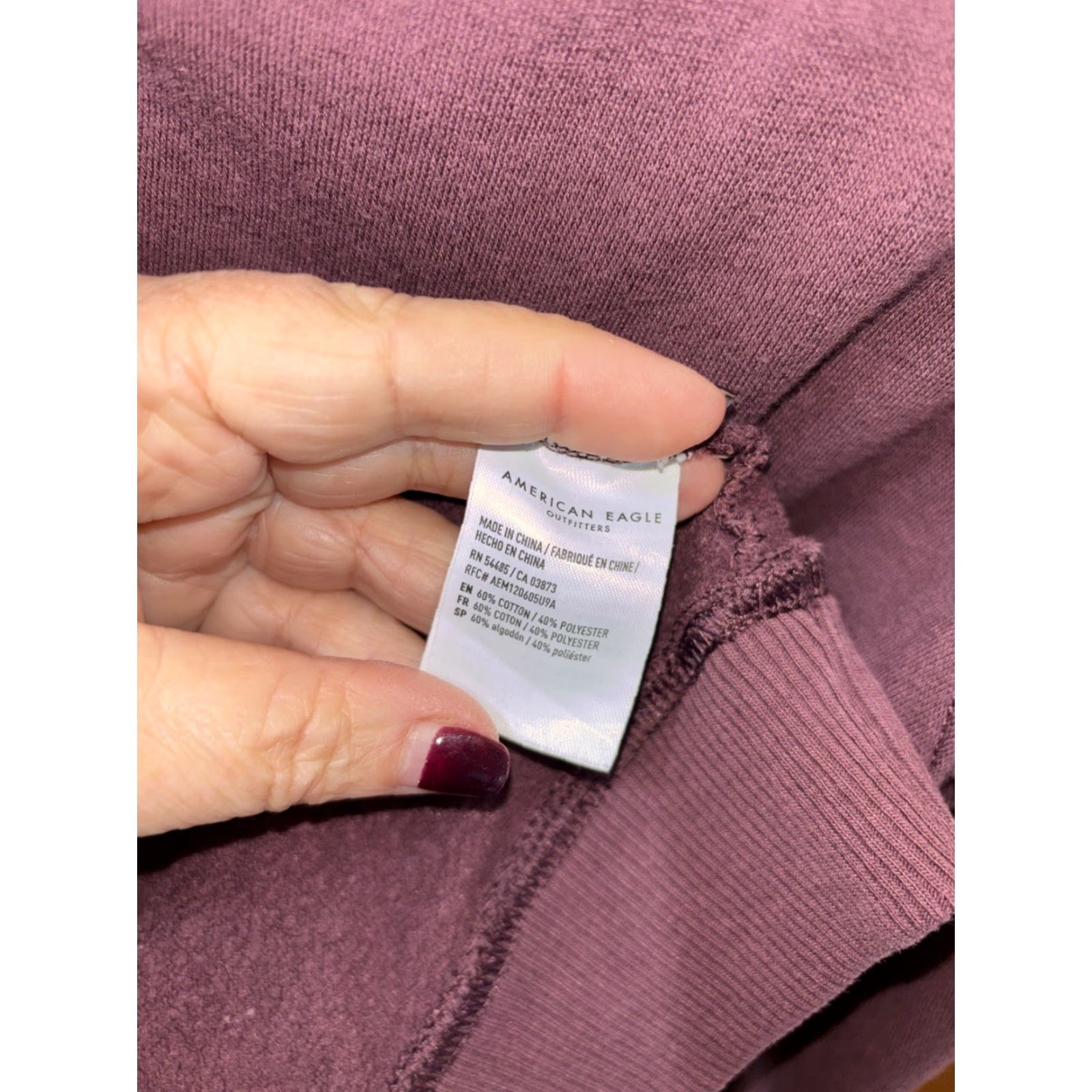 American Eagle Outfitters VINTAGE American Eagle Outfitters Sweatshirt Ahh Amazingly Soft Jegging Fit XL Maroon Size XL / US 12-14 / IT 48-50 - 6 Thumbnail