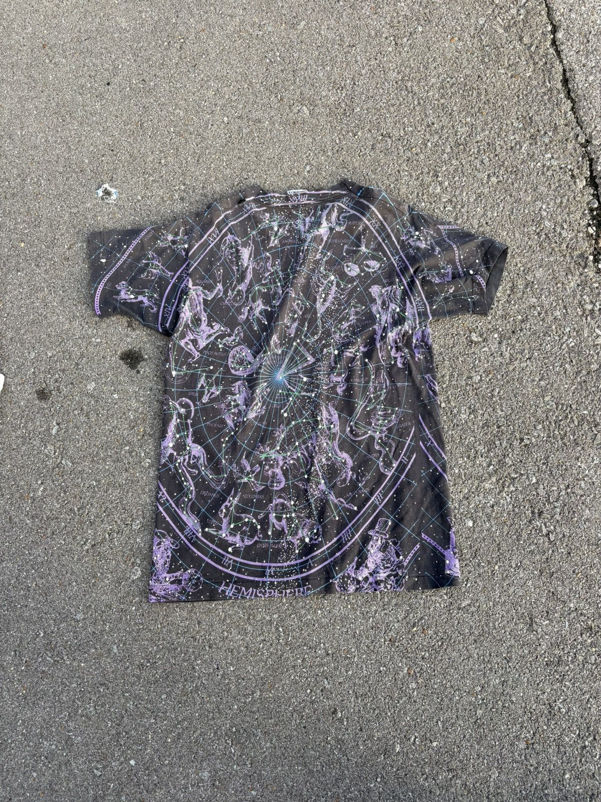 Liquid Blue 90s liquid blue space tee Size US L / EU 52-54 / 3 - 4 Thumbnail