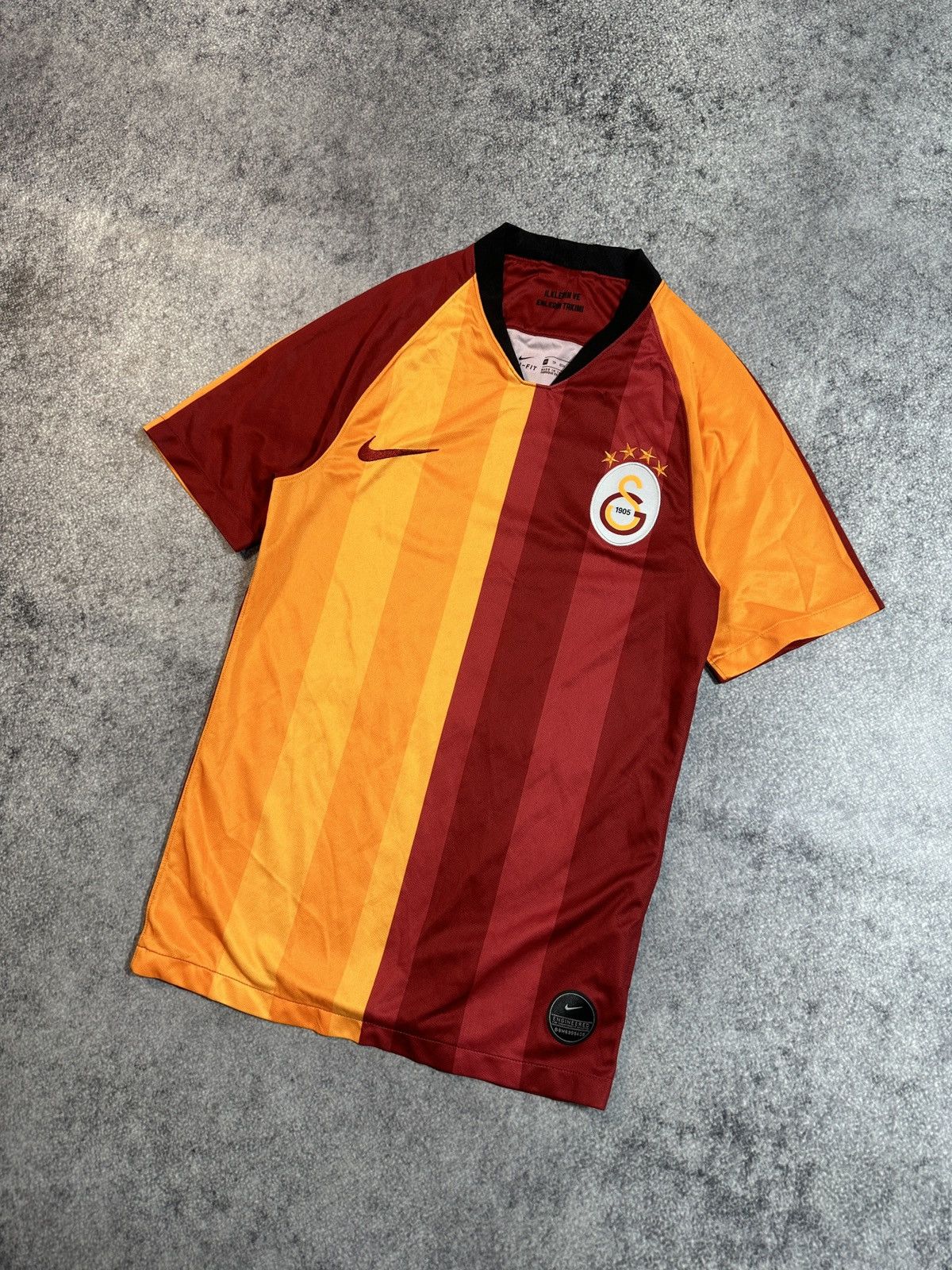 Nike Vintage Nike Galatasaray Soccer Jersey Blokecore Xs Size US XS / EU 42 / 0 - 1 Thumbnail