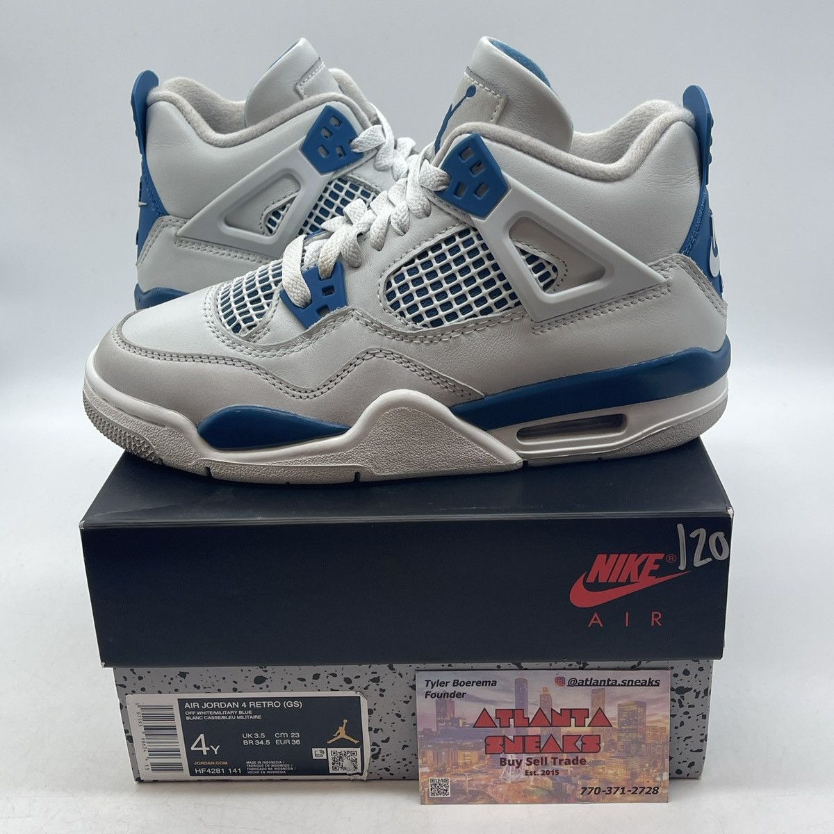 Air Jordan military blue