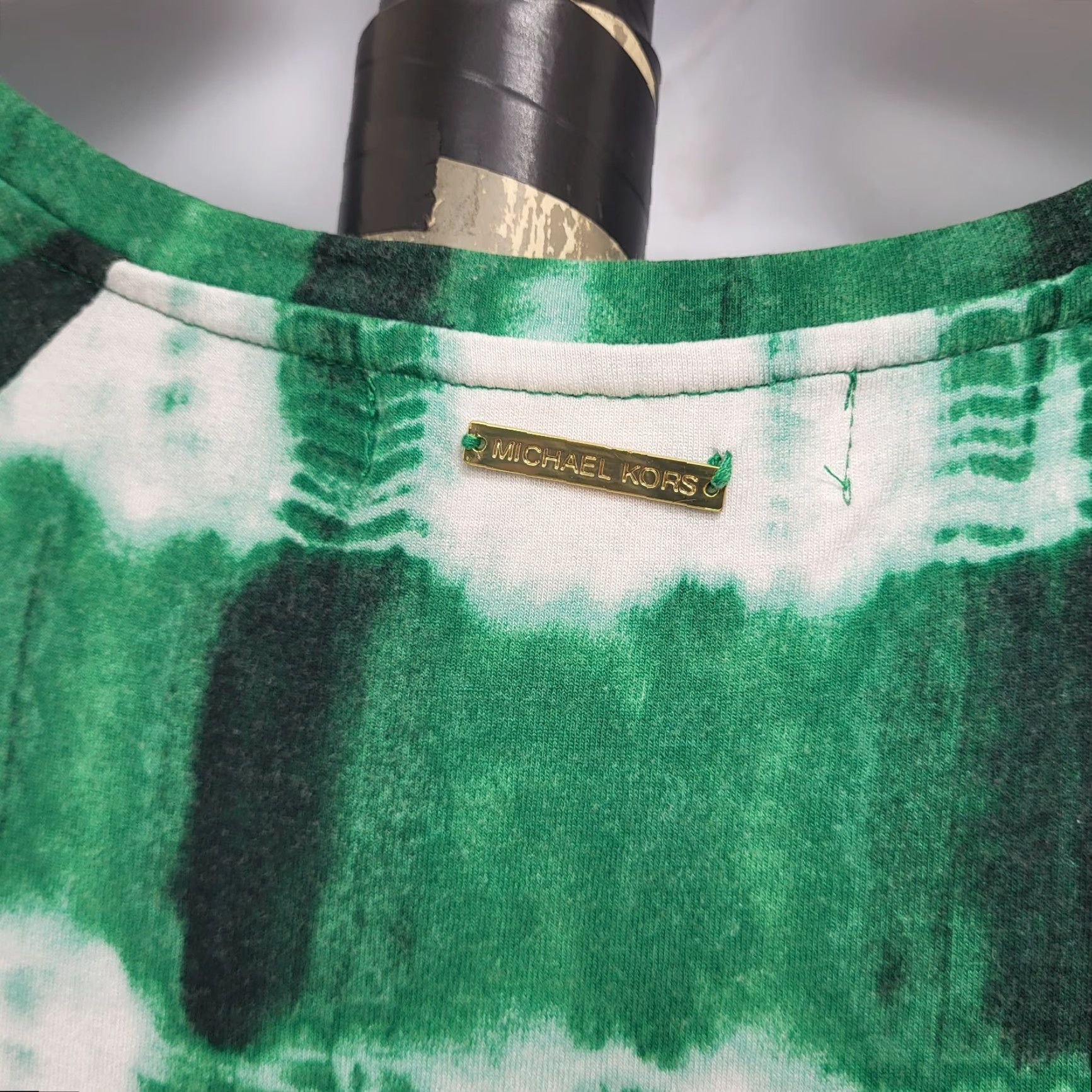Michael Kors Michael Kors Blouse Women's Size M Knit Top 3/4 Sleeve Hi Low Tie-Dye Green Multi-Color Geometric Pattern Size M / US 6-8 / IT 42-44 - 3 Thumbnail