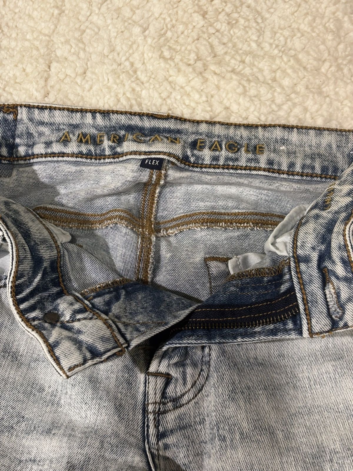 American Eagle Outfitters Men’s distressed jeans.2926 Size US 31 - 6 Thumbnail