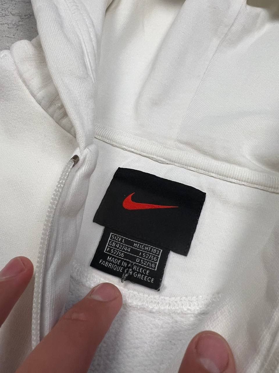 Nike Vintage Nike White Zip Hoodie Size US L / EU 52-54 / 3 - 10 Thumbnail