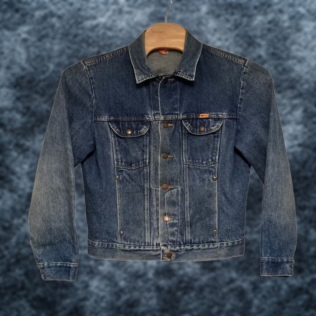Vintage VINTAGE Rustler Denim Trucker Jacket L Made in USA Faded Blues Mens Jacket Biker 70s Size US L / EU 52-54 / 3 - 1 Thumbnail