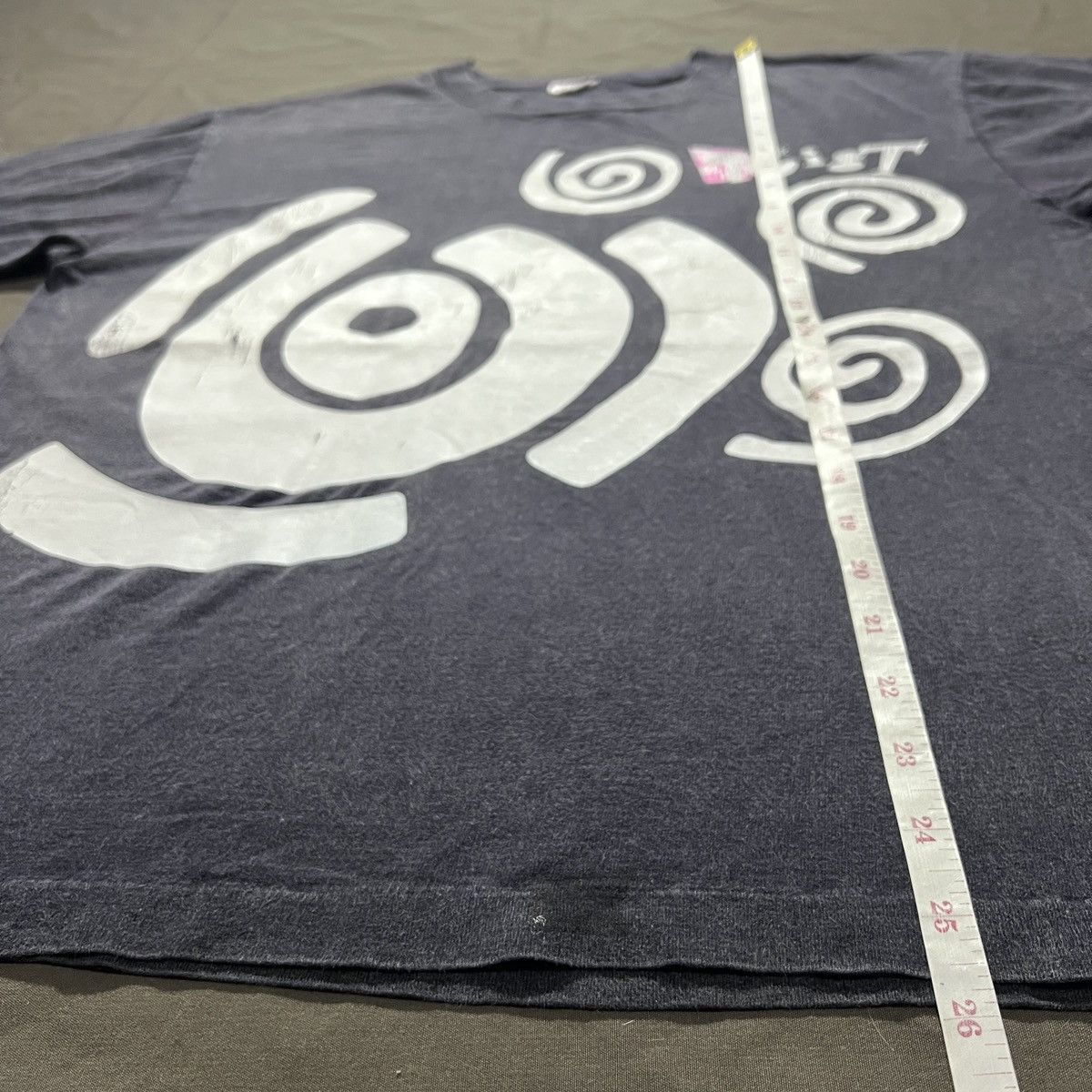 Band Tees Vintage 90 The Twist Tee Faded graphic streetwear surf skate Size US L / EU 52-54 / 3 - 6 Thumbnail