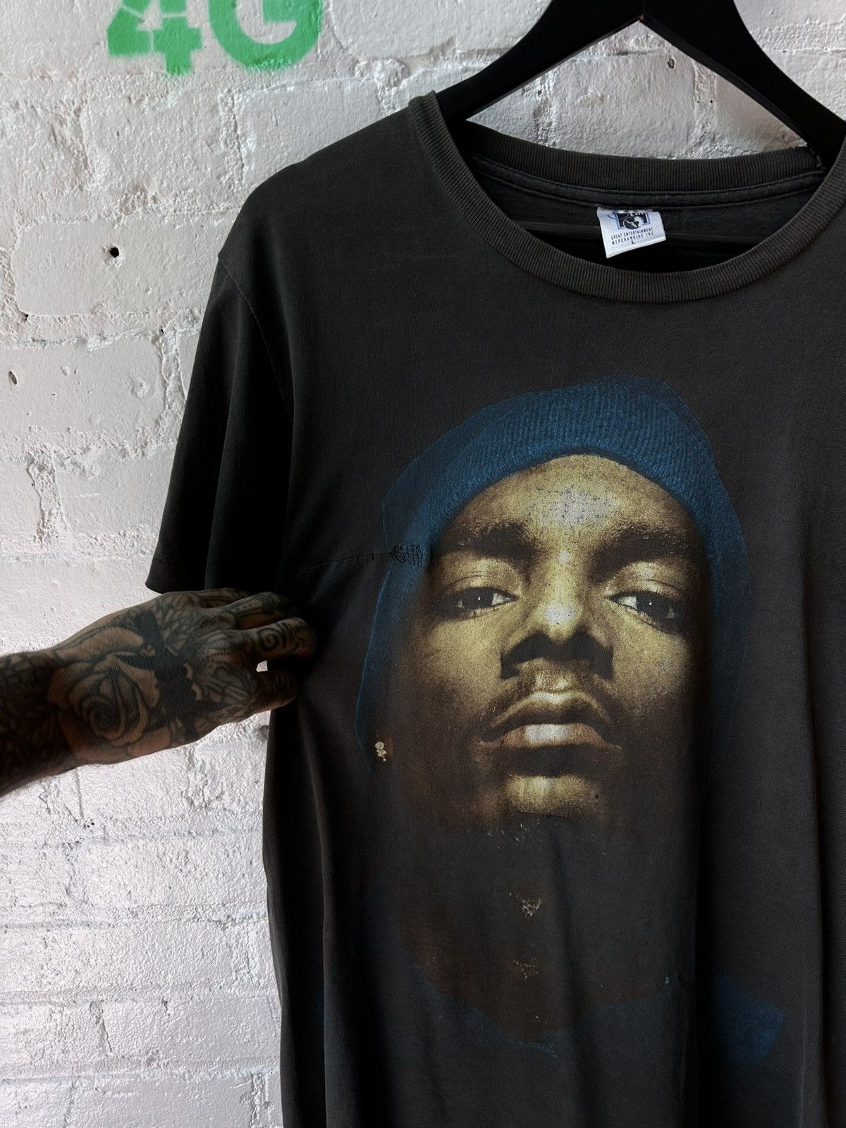 Vintage 1993 OG ICONIC THRASHED SNOOP DOGG DEATH ROW SHIRT Size US L / EU 52-54 / 3 - 2 Thumbnail