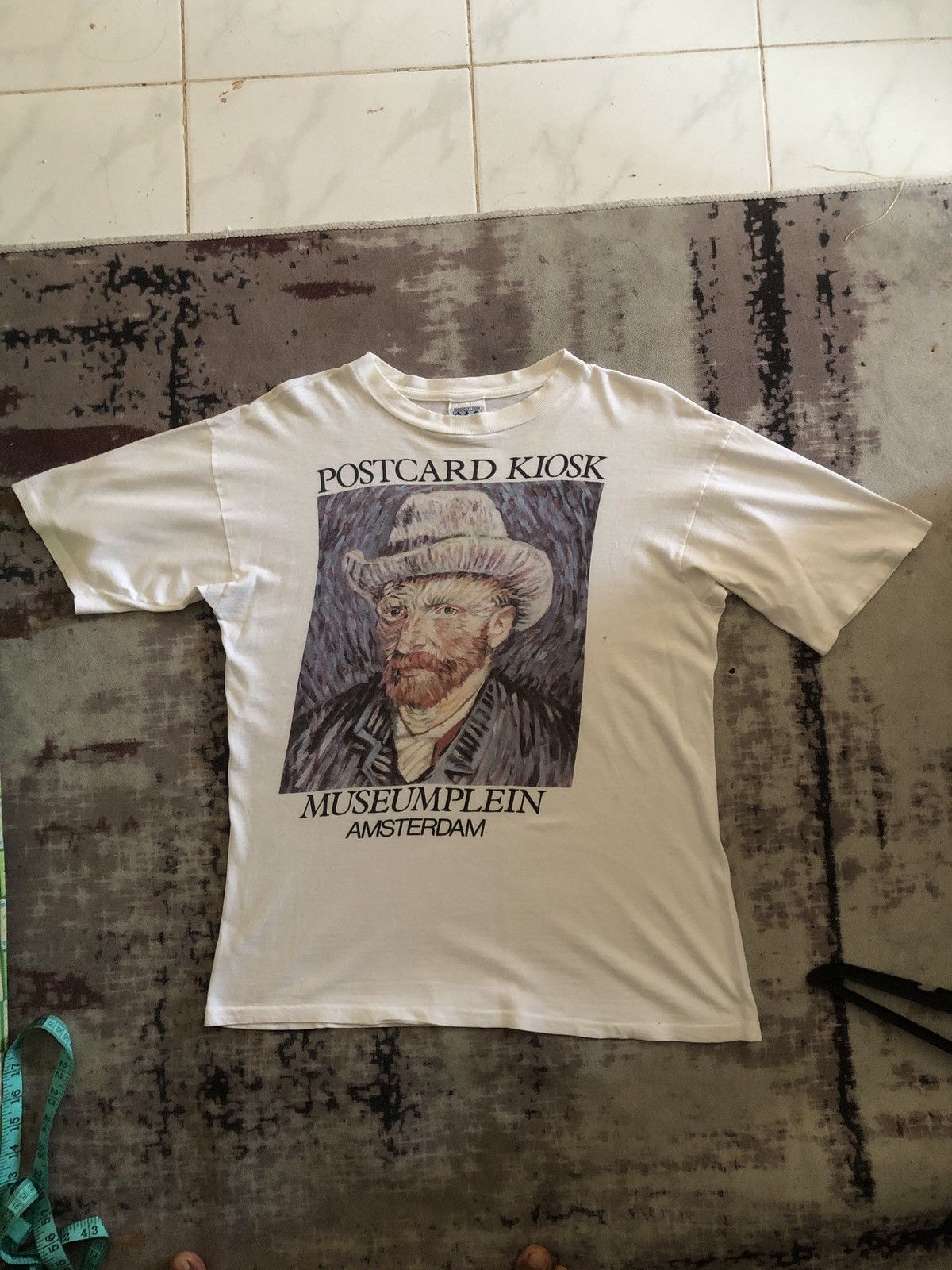 Vintage Vintage 90s Vincent Van Gogh Portrait Art Tee Size US M / EU 48-50 / 2 - 15 Thumbnail