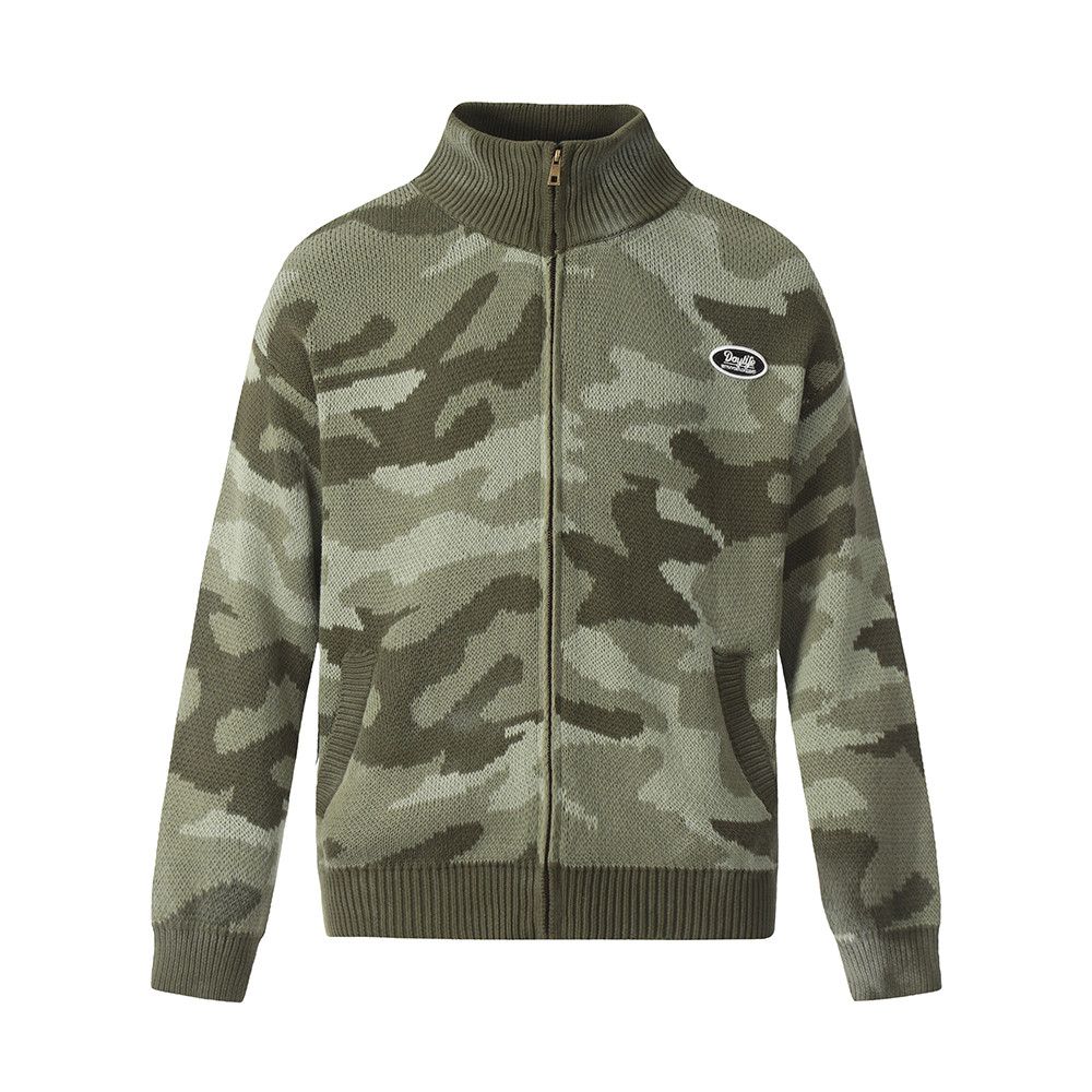 Japanese Brand × Vintage Oversized Vintage Camouflage Cardigan Size US L / EU 52-54 / 3 - 4 Thumbnail