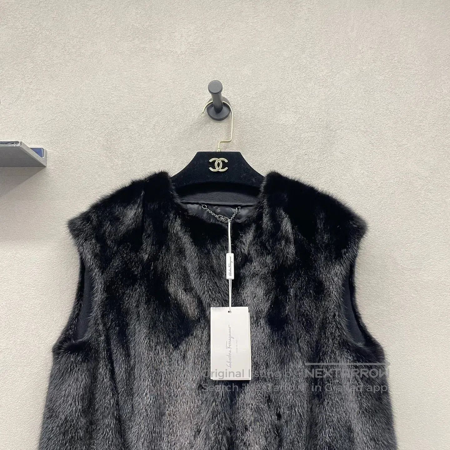 Salvatore Ferragamo Ferragamo Leather Trim Sleeveless Vest. Size S / US 4 / IT 40 - 5 Thumbnail