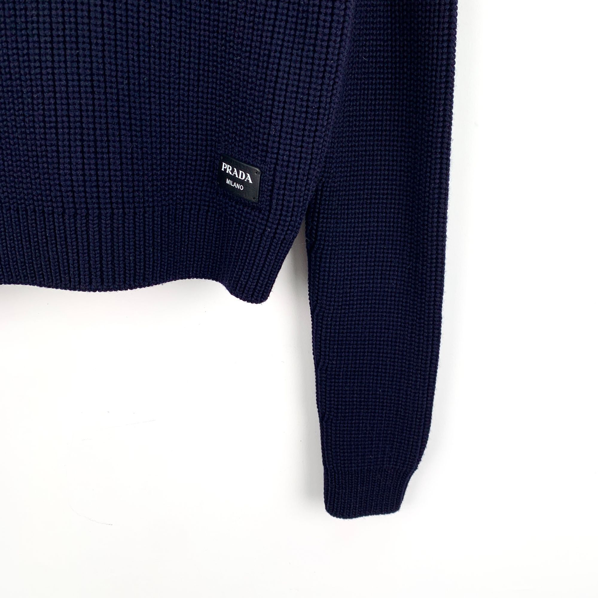 Prada PRADA Milano Navy Cropped Sweater With Gold Buttons 100% Vir Size XS / US 0-2 / IT 36-38 - 15 Thumbnail