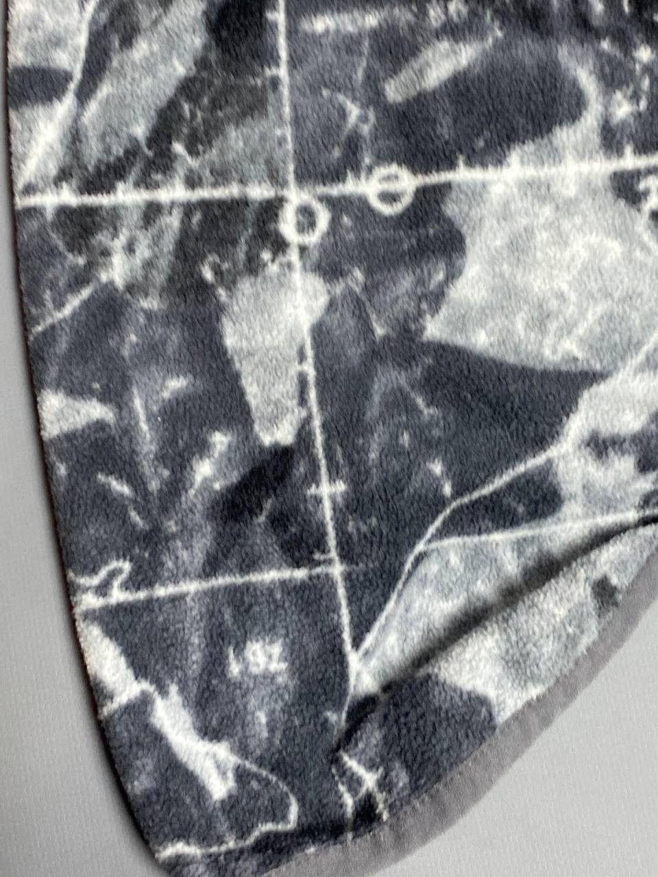Quiksilver Quiksilver Abstract Fleece Neck Gaiter Tube Scarf Winter Size ONE SIZE - 5 Thumbnail