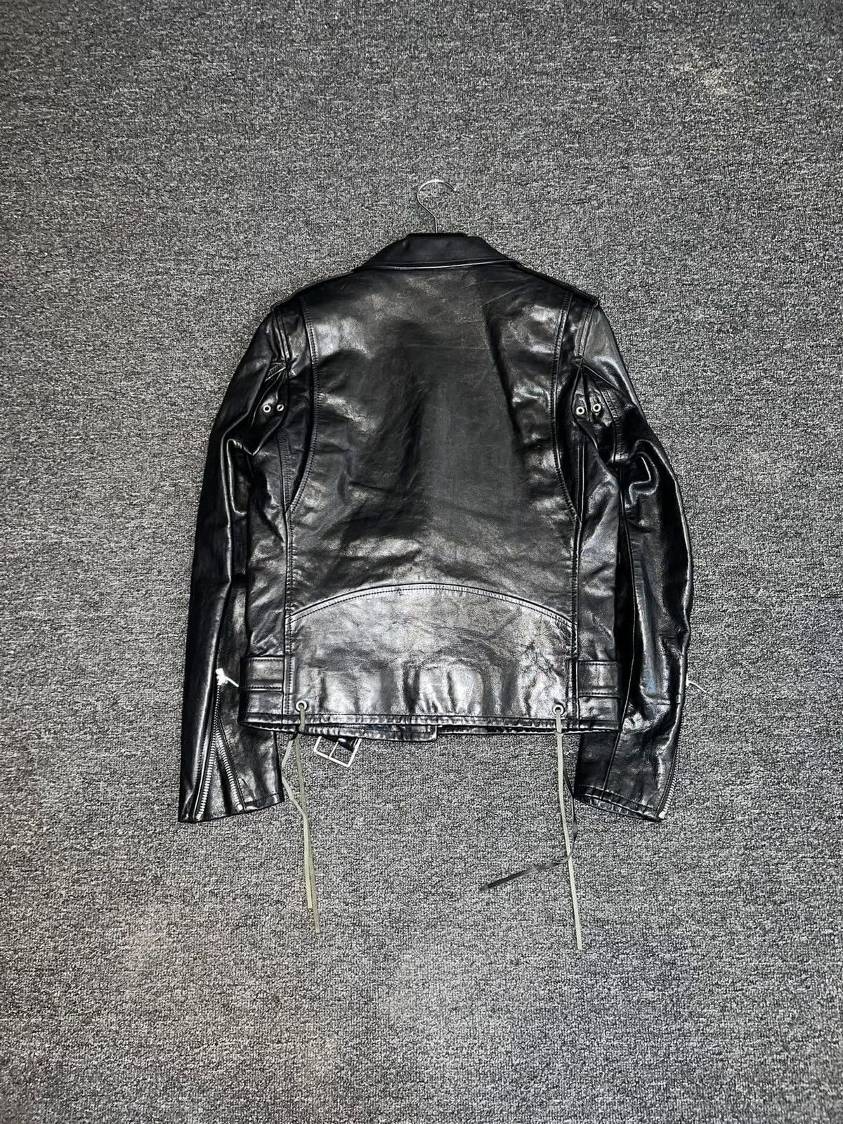 Hedi Slimane × Saint Laurent Paris × Yves Saint Laurent HEDI SLIMANE X SAINT LAURENT L17 OILED CALFSKIN LEATHER IT44 Size US S / EU 44-46 / 1 - 2 Thumbnail