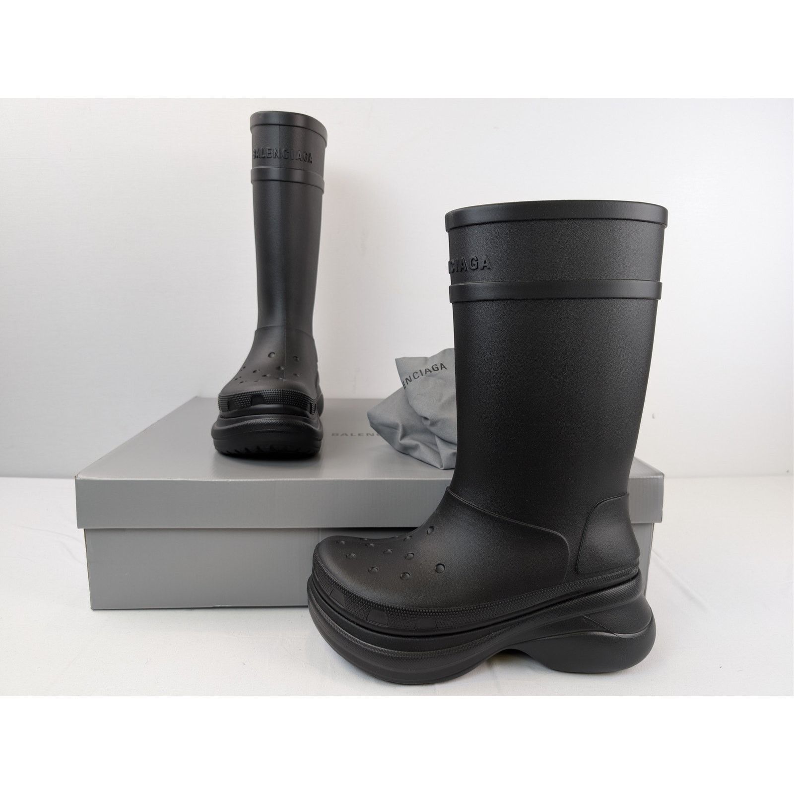 Balenciaga o1rshd1 Crocs Boots in Black Size US 13 / EU 46 - 20 Thumbnail