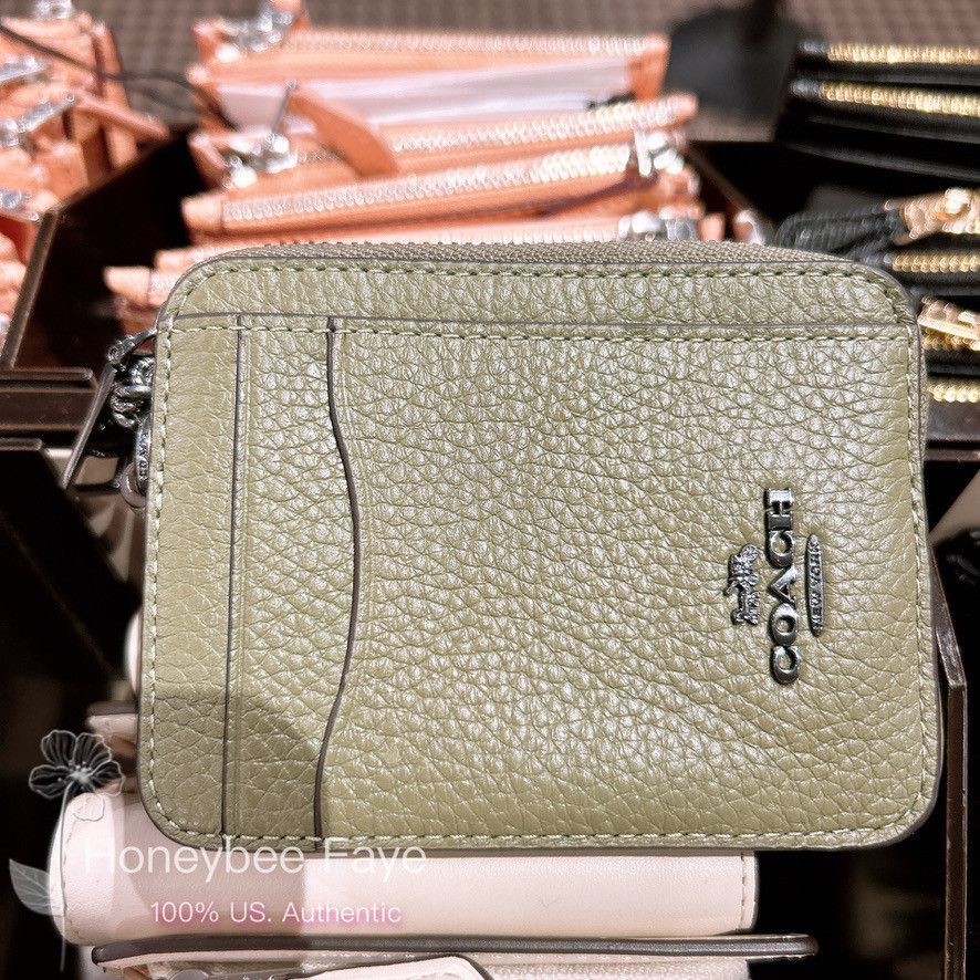Coach Coach Zip Card Case #6303 Size ONE SIZE - 1 Thumbnail
