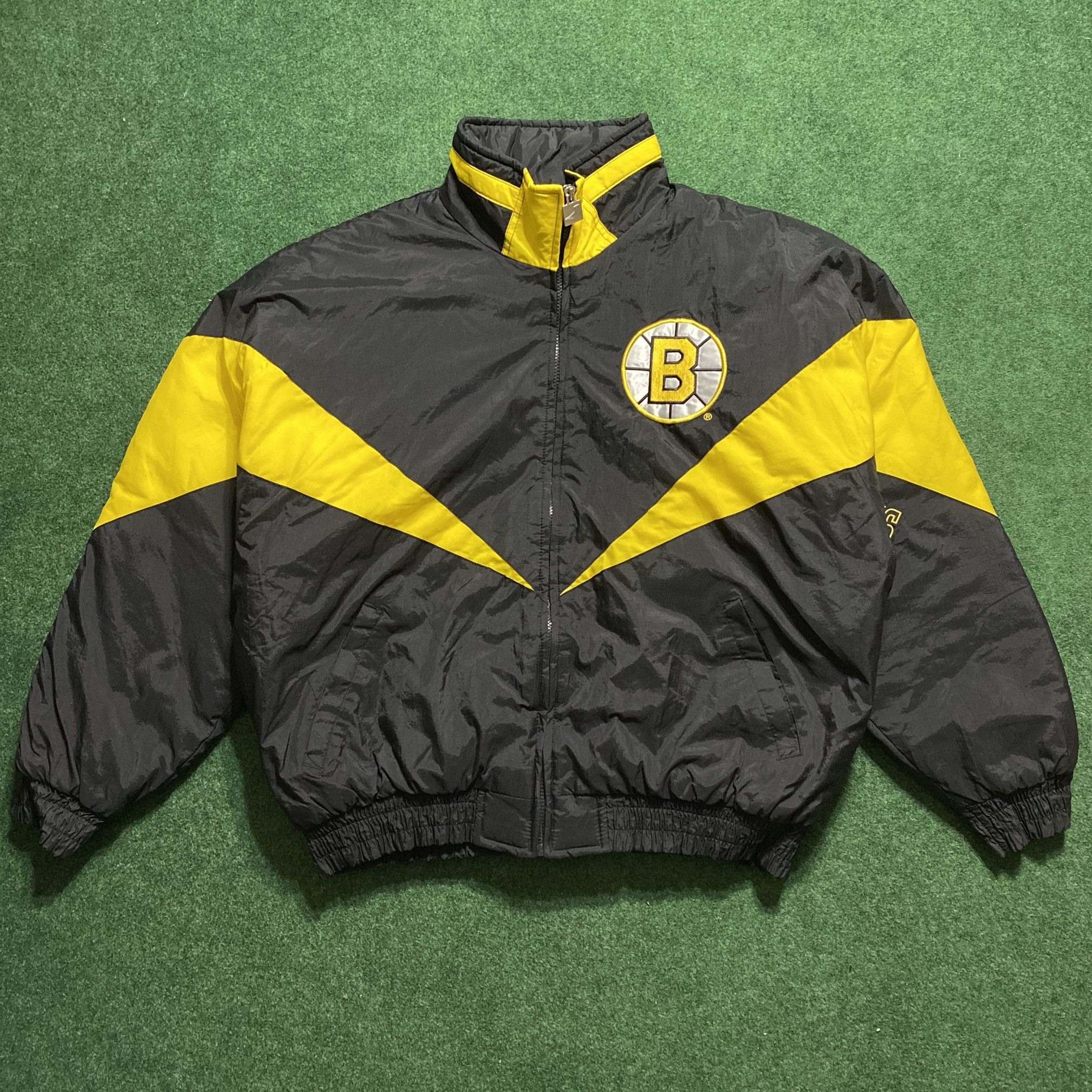 Chalk Line Vintage Chalk Line NHL Boston Bruins Full-Zip Puff Jacket L Size US L / EU 52-54 / 3 - 1 Thumbnail