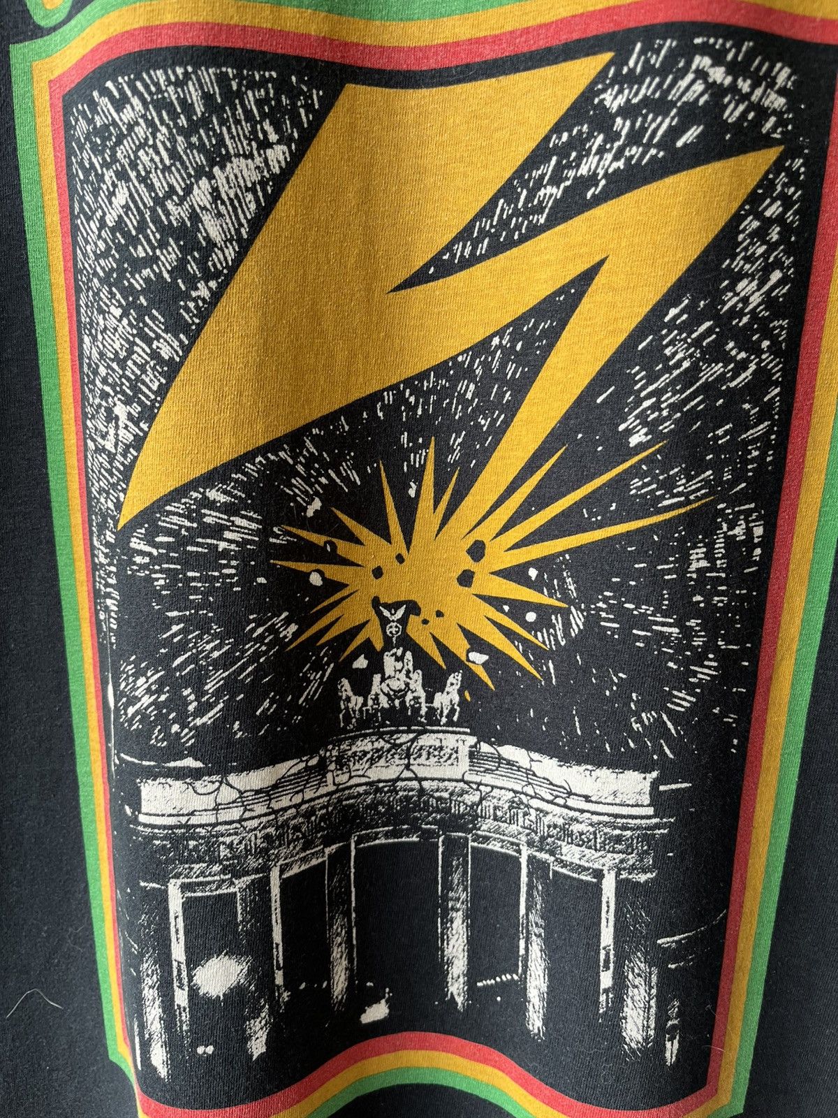 Band Tees Vintage Core tex records Bad Brains Berlin wall shirt Size US XL / EU 56 / 4 - 3 Thumbnail