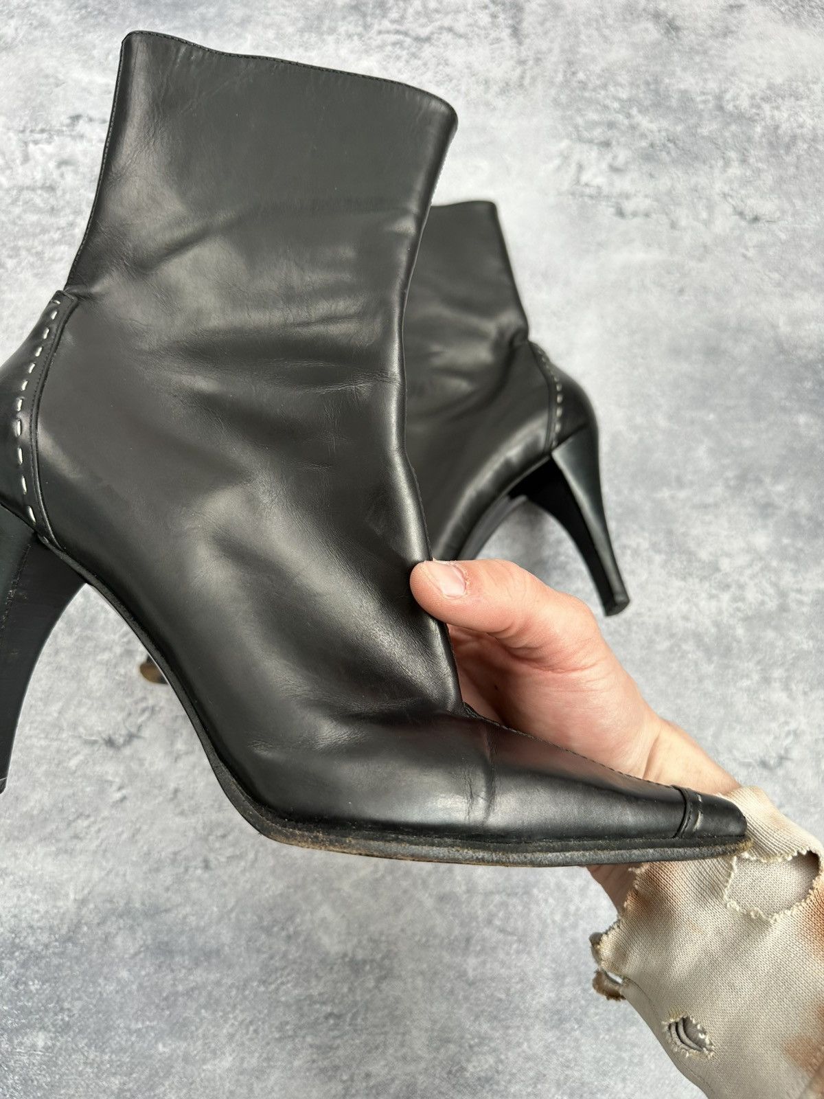 Gucci Gucci by Tom Ford Vintage Leather Boots Black Heels 39 1/2C Size US 9.5 / IT 39.5 - 22 Thumbnail
