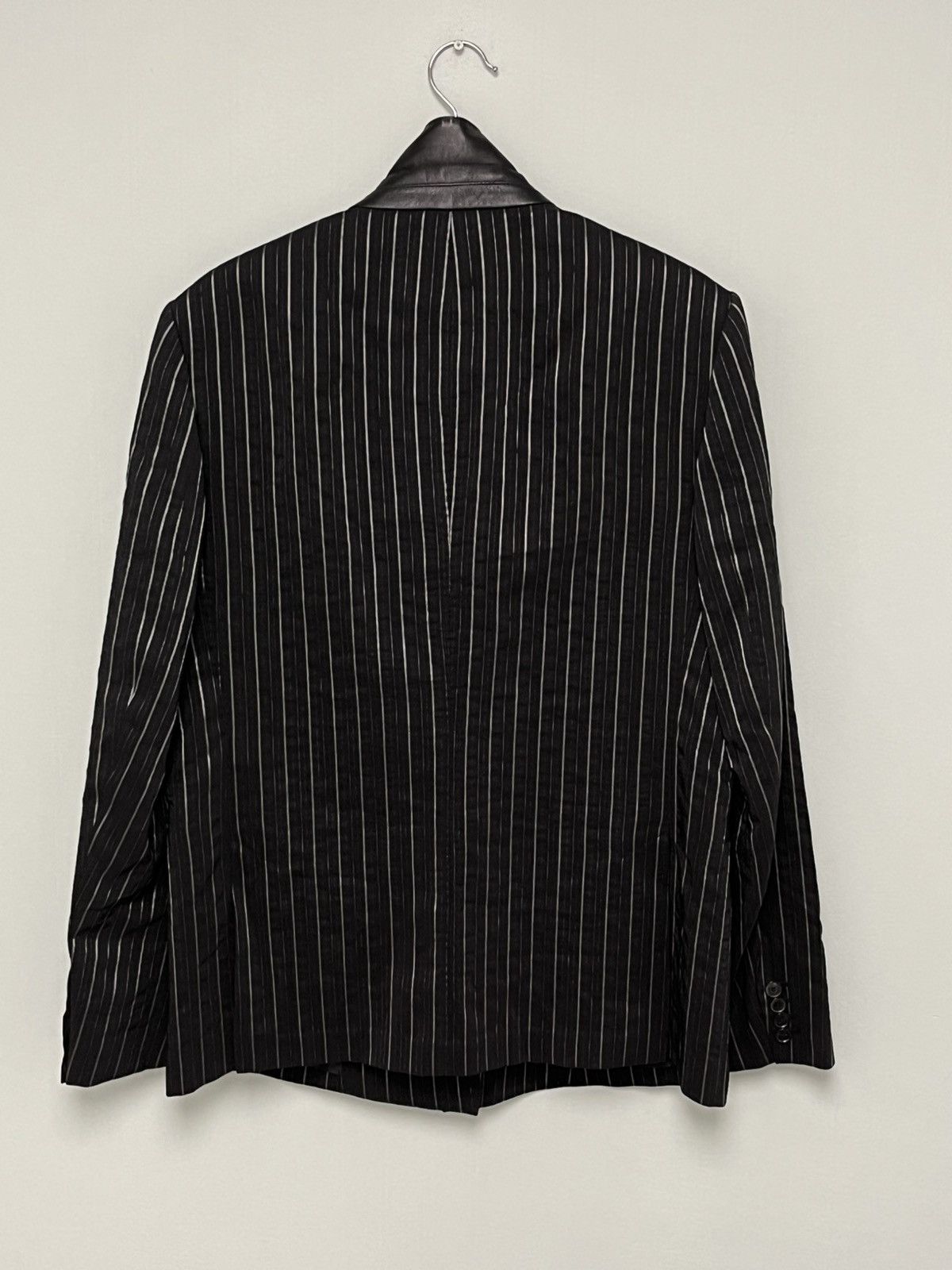 John Varvatos Double breasted peak lapel jacket. Size EU 48 Size US M / EU 48-50 / 2 - 13 Thumbnail