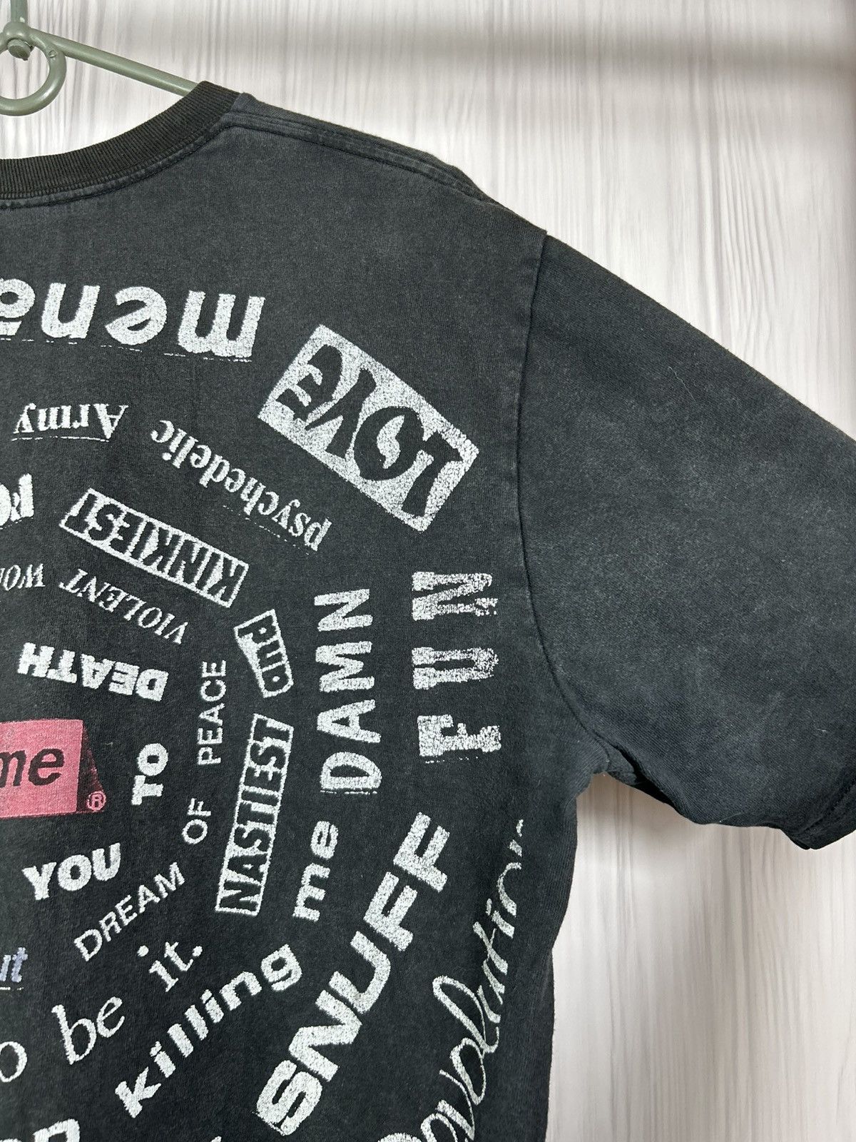 Supreme Supreme Spiral Logo T-Shirt Size L Size US L / EU 52-54 / 3 - 8 Thumbnail