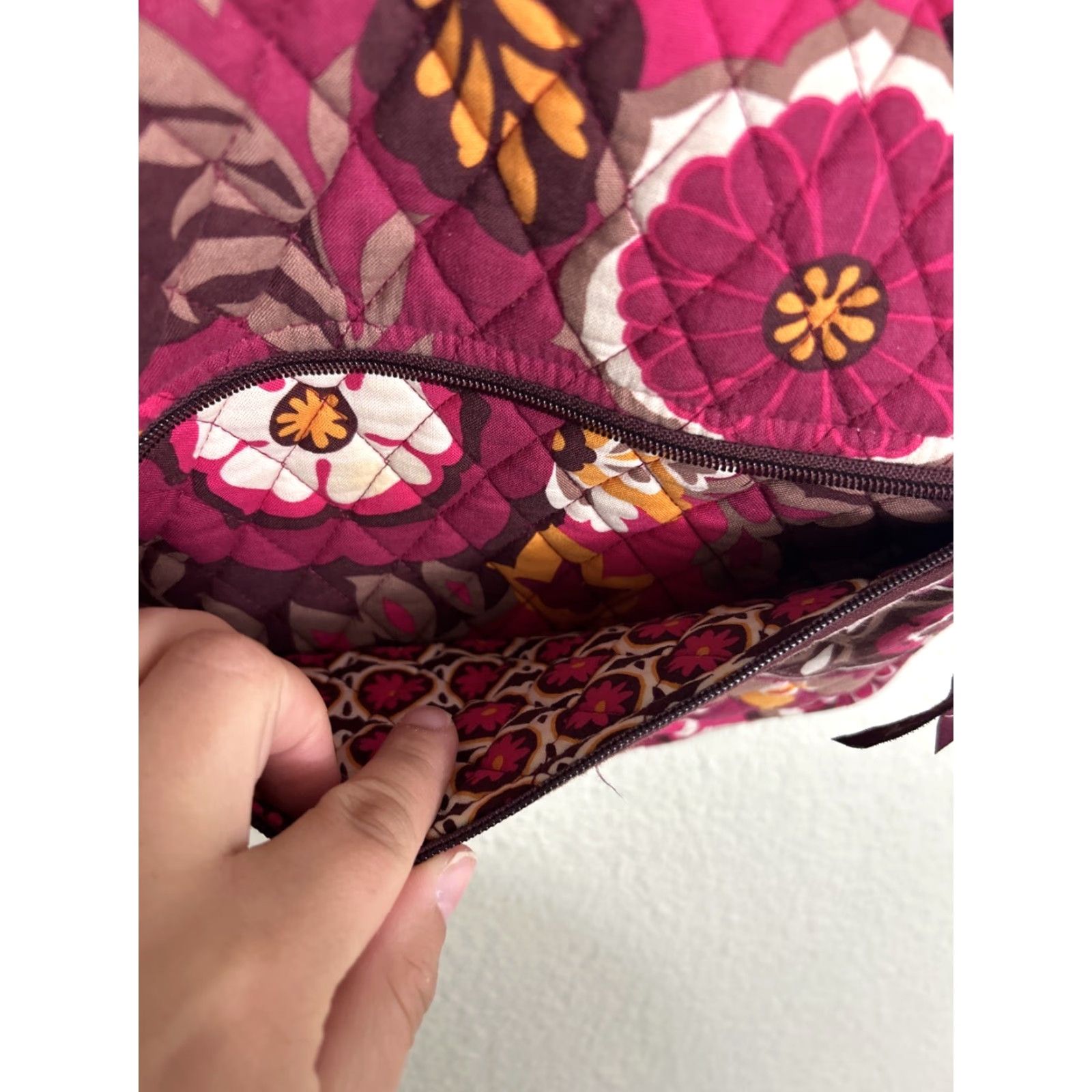Vintage Vera Bradley Floral Crossbody Bag Magenta Adjustable Strap 11x11x1 Women Crossbody Magenta Floral Cotton 11x11x1 Size ONE SIZE - 7 Thumbnail