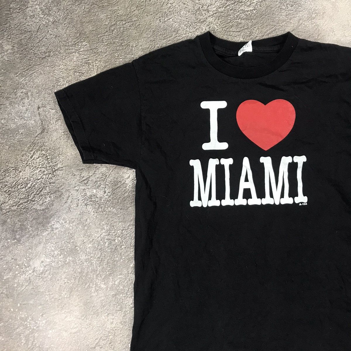 Vintage Vintage Y2K Graphic Tee I Love Miami Slogan Streetwear M Size US M / EU 48-50 / 2 - 3 Thumbnail