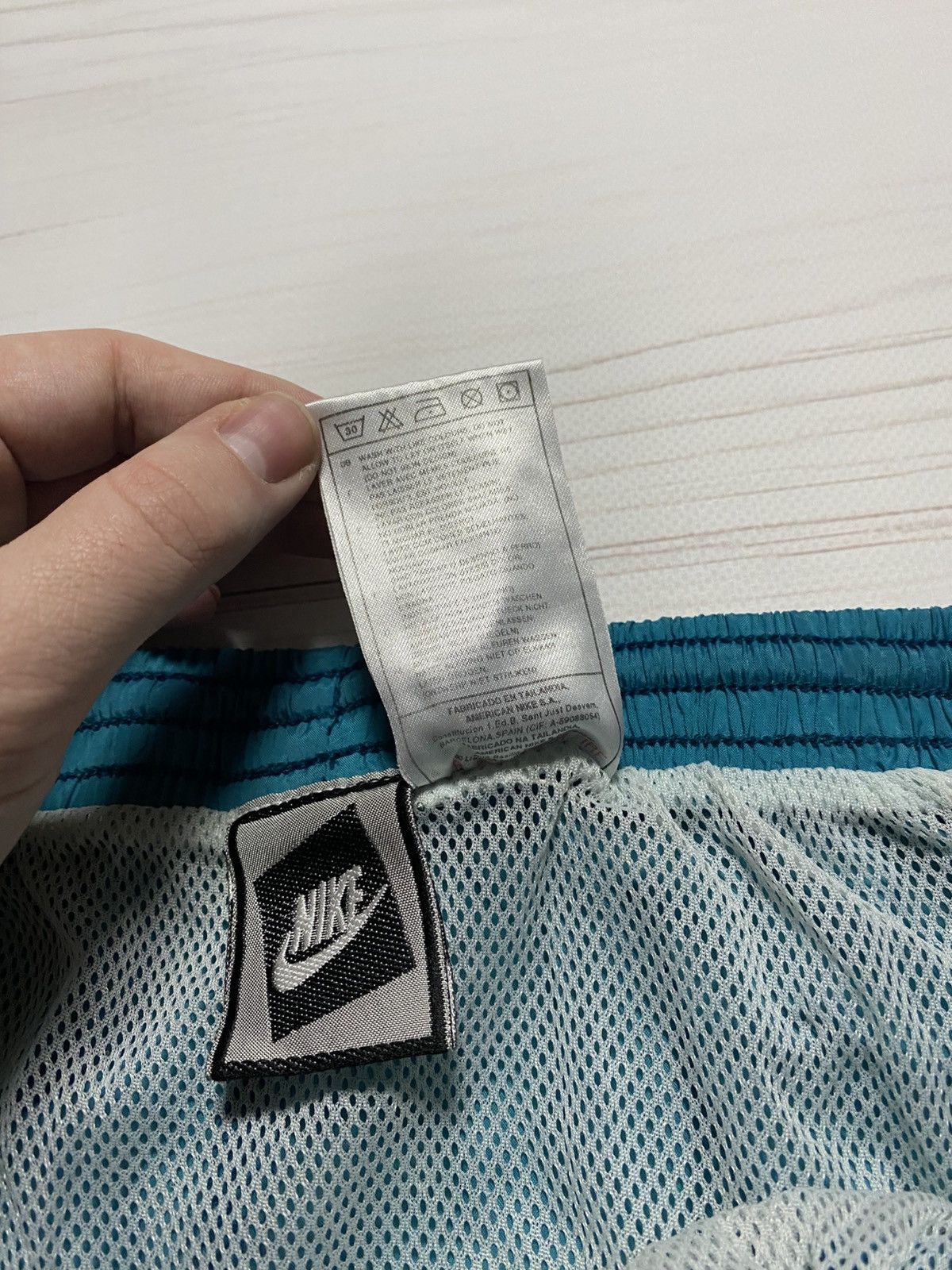 Nike × Vintage Vintage Nike Big Logo Swoosh nylon 90’s y2k shorts Size US 32 / EU 48 - 5 Thumbnail