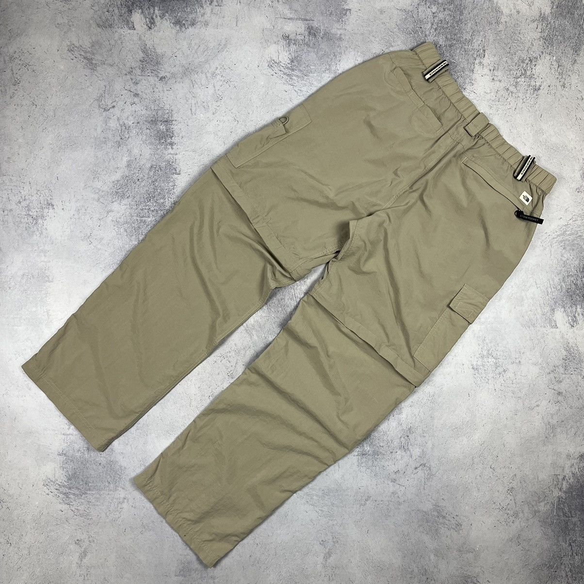 The North Face The North Face cargo nylon gorpcore transformer pants Size US 34 / EU 50 - 12 Thumbnail
