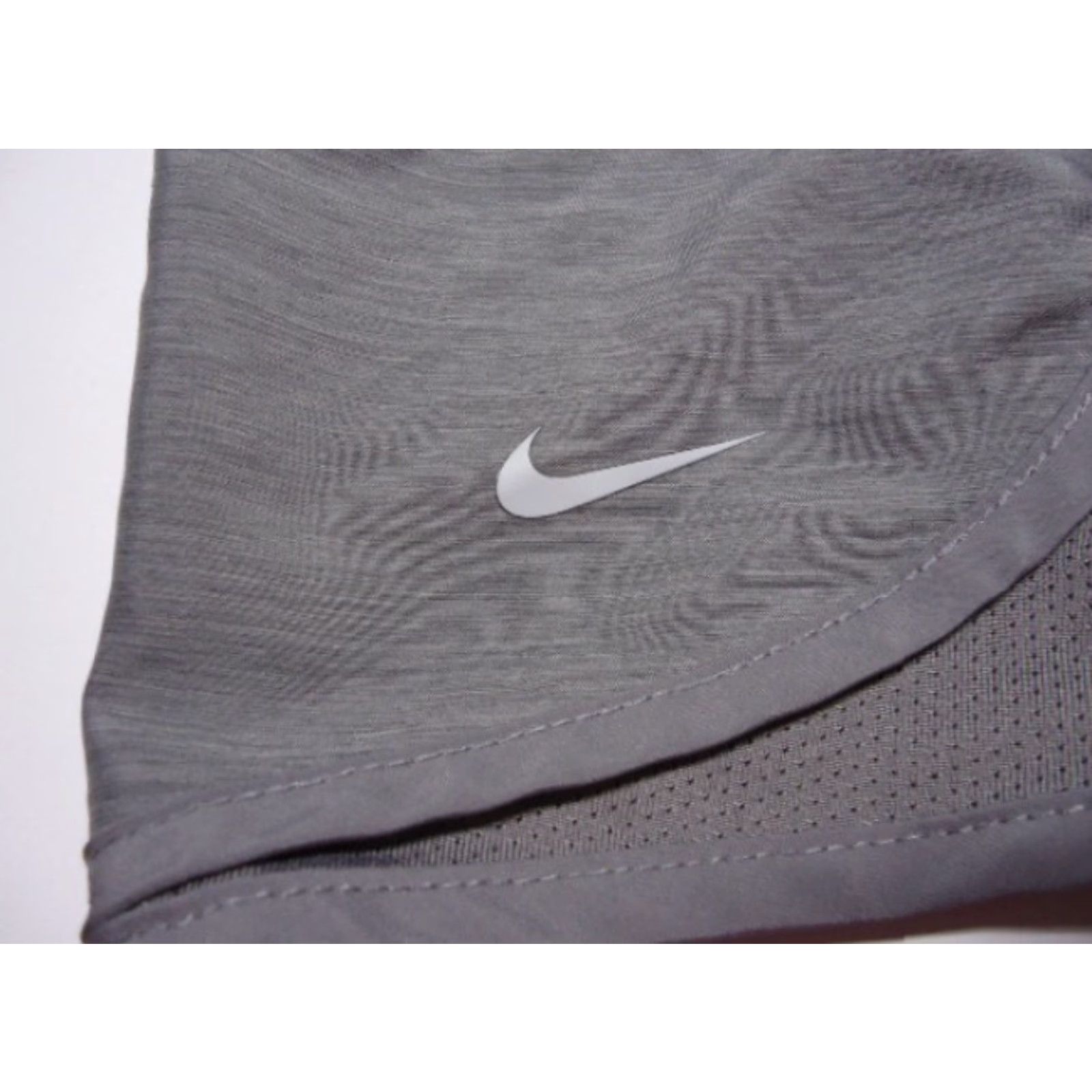 Nike VINTAGE Nike Dri Fit Running Lined Shorts Women S Grey Size 28" / US 6 / IT 42 - 6 Thumbnail
