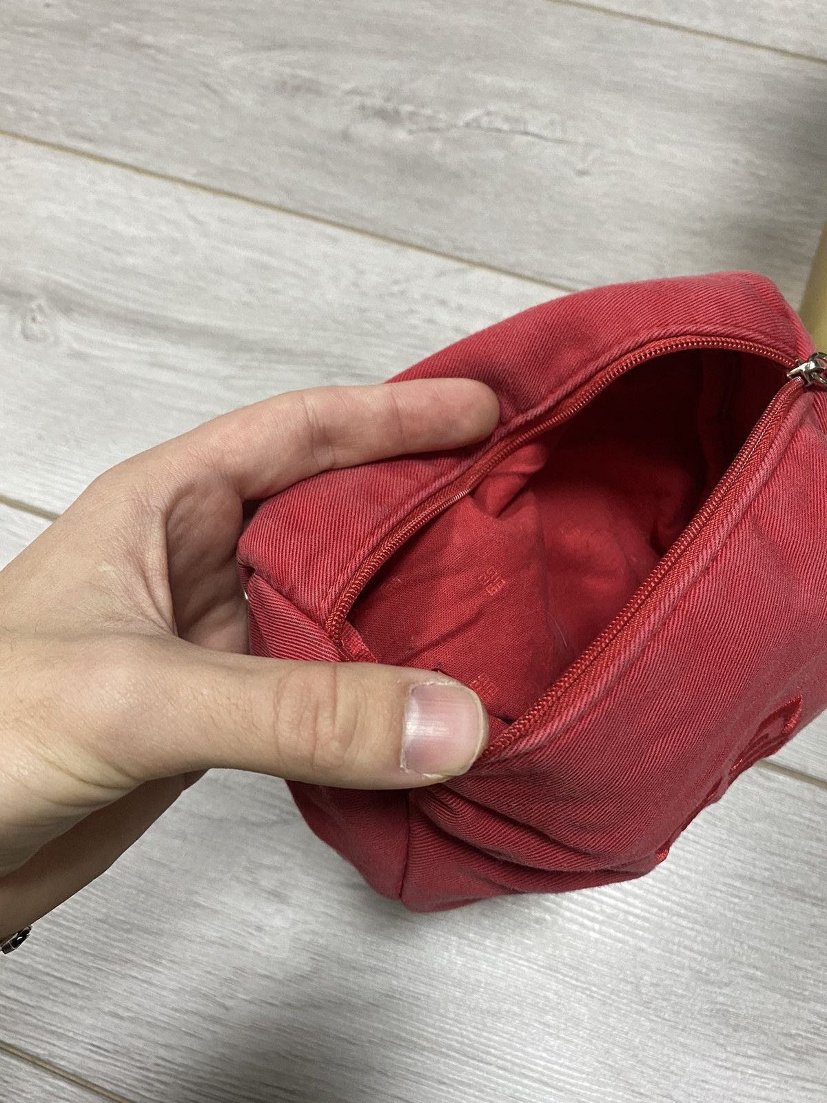 Givenchy Givenchy big logo pouch small bag Size ONE SIZE - 5 Thumbnail