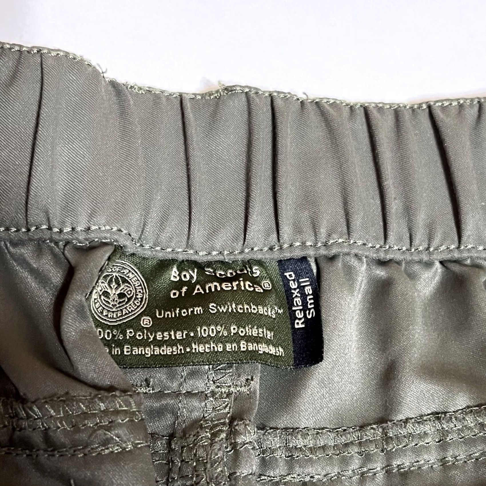 Vintage Boy Scouts of America Cargo shorts Mens S Green Polyester Zip off Casual Shorts Womens? Mens Size US 29 - 6 Thumbnail
