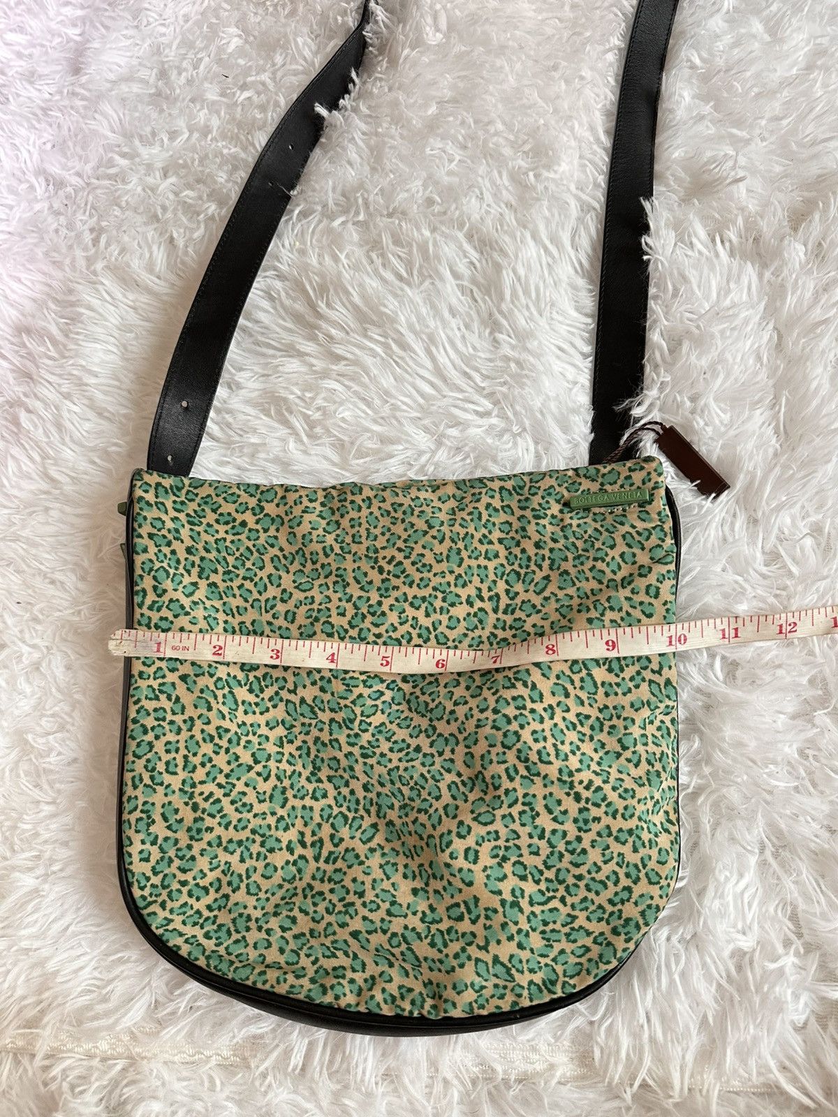 Bottega Veneta Vintage Bottega Veneta Leopard Nylon Shoulder Bag Size ONE SIZE - 15 Thumbnail