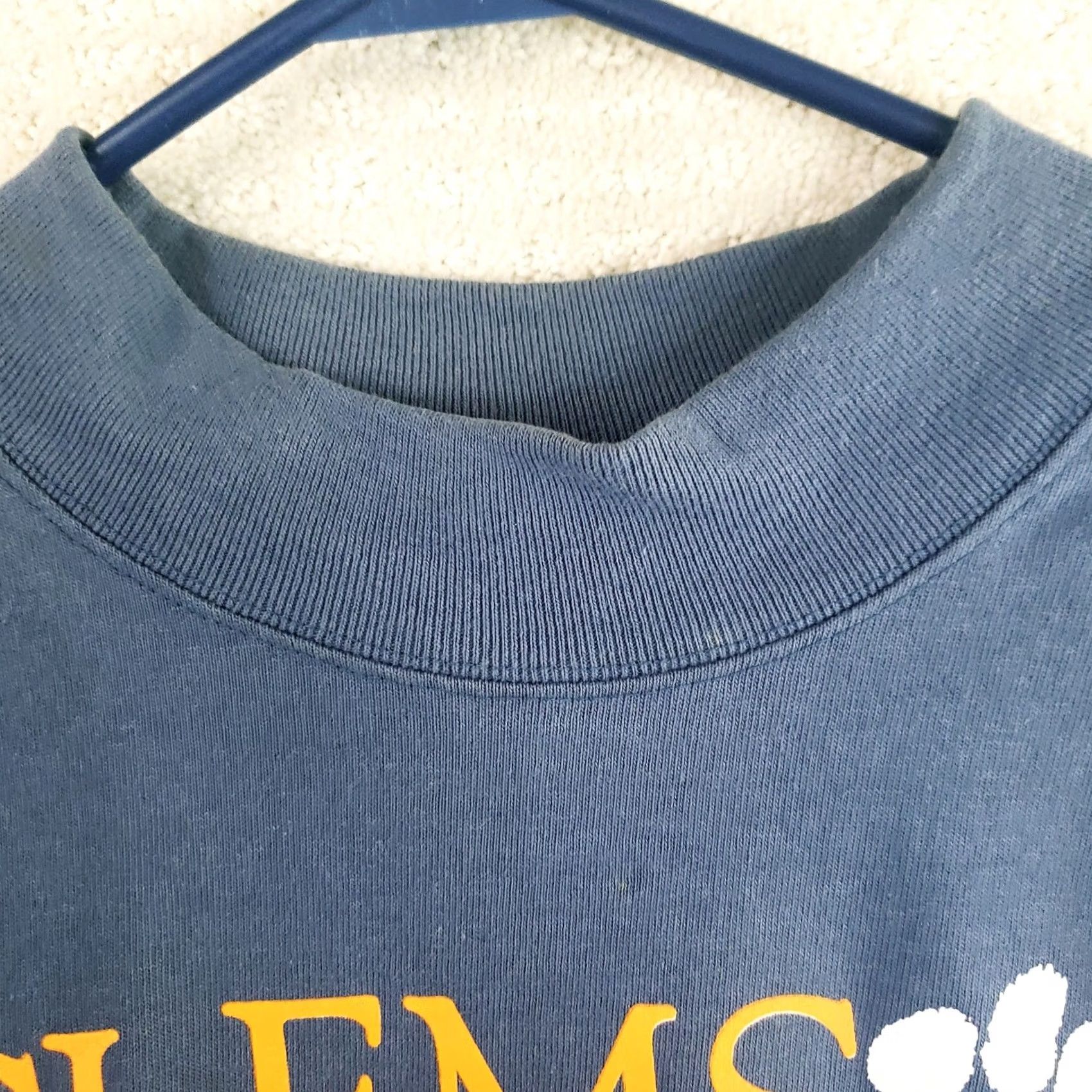 Vintage VINTAGE NCAAction Clemson Tigers Long Sleeve Tee Shirt Men XL Blue 90s Logo Mock Neck Jersey Cotton Blend All Seasons Size US XL / EU 56 / 4 - 4 Thumbnail