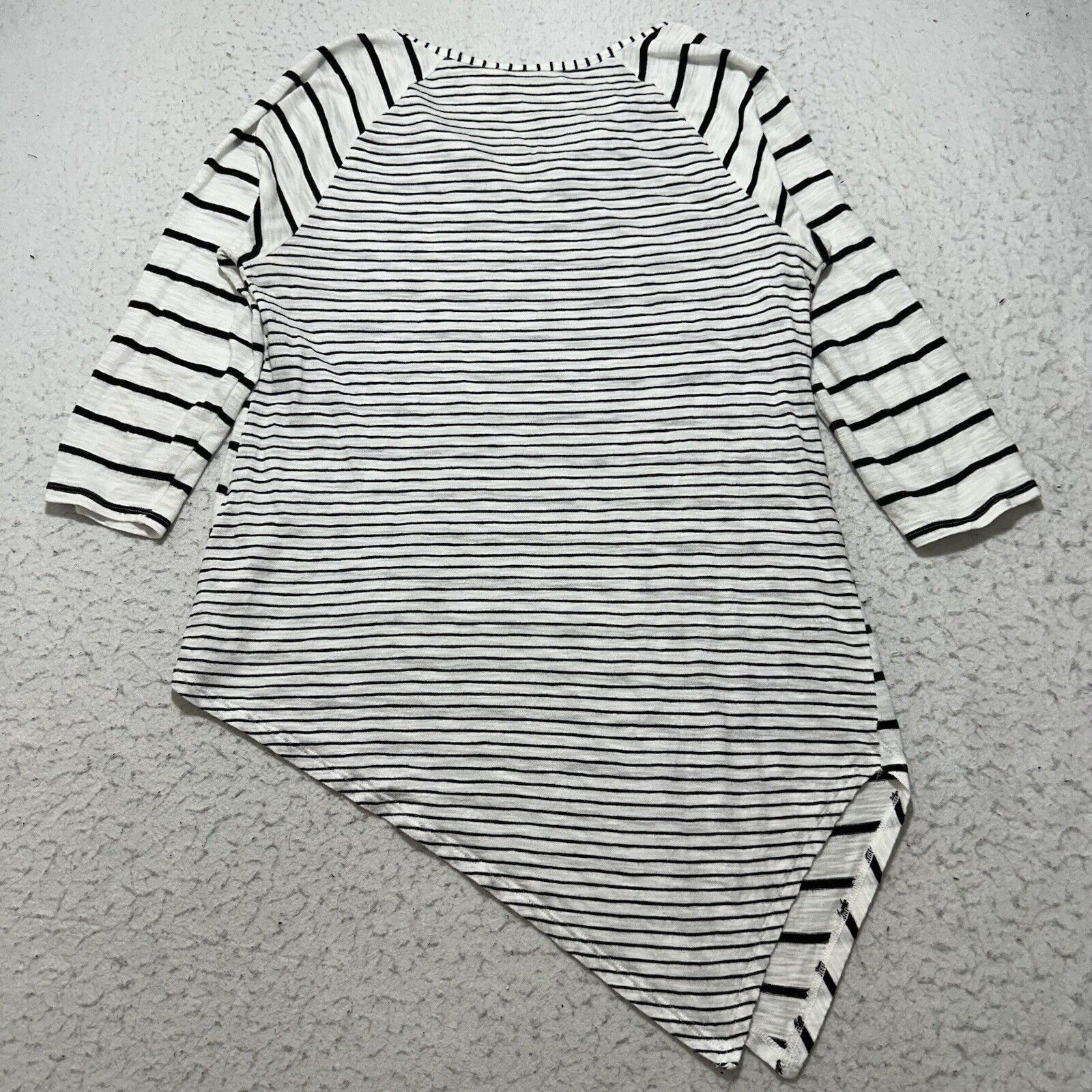 Chicos Chico's Medium Asymmetrical Hem Black White Striped Blouse Size M / US 6-8 / IT 42-44 - 9 Thumbnail