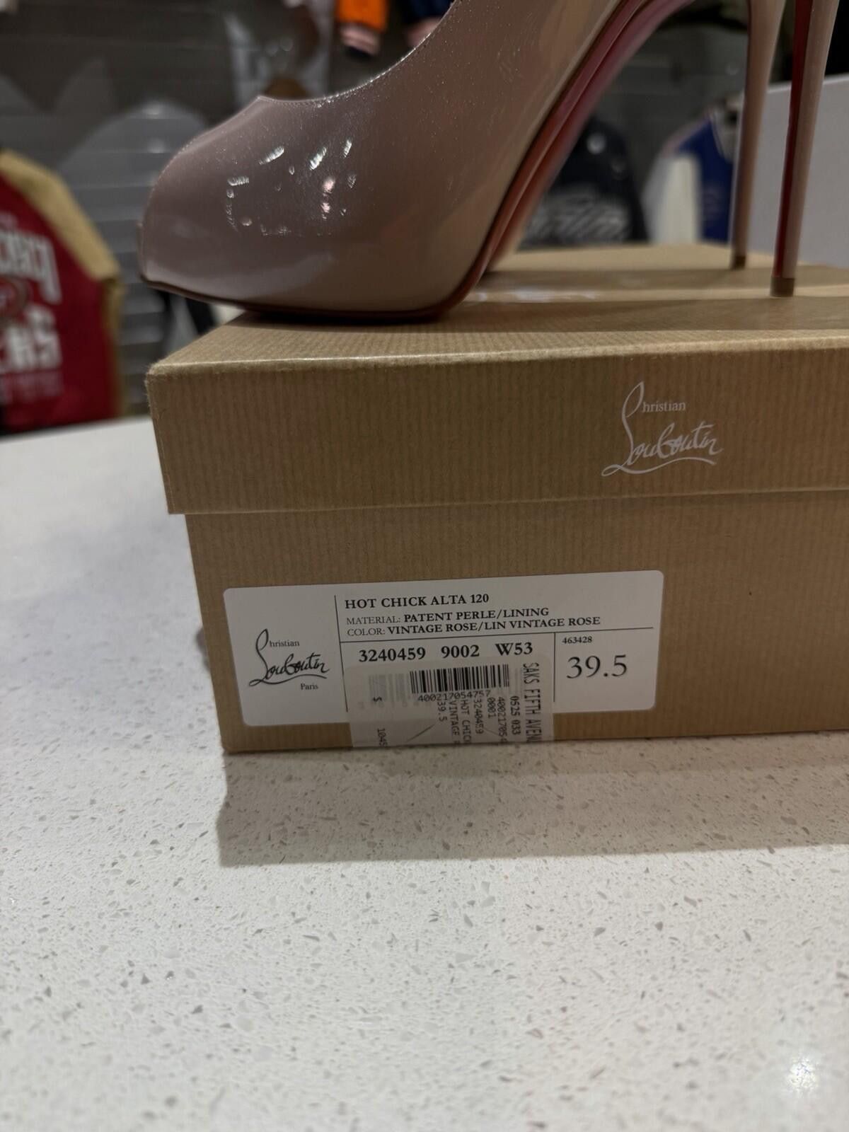 Christian Louboutin Christian Louboutin Alta Paten Scallop Peep Toe Pump 39.5EU Size US 9.5 / IT 39.5 - 10 Thumbnail