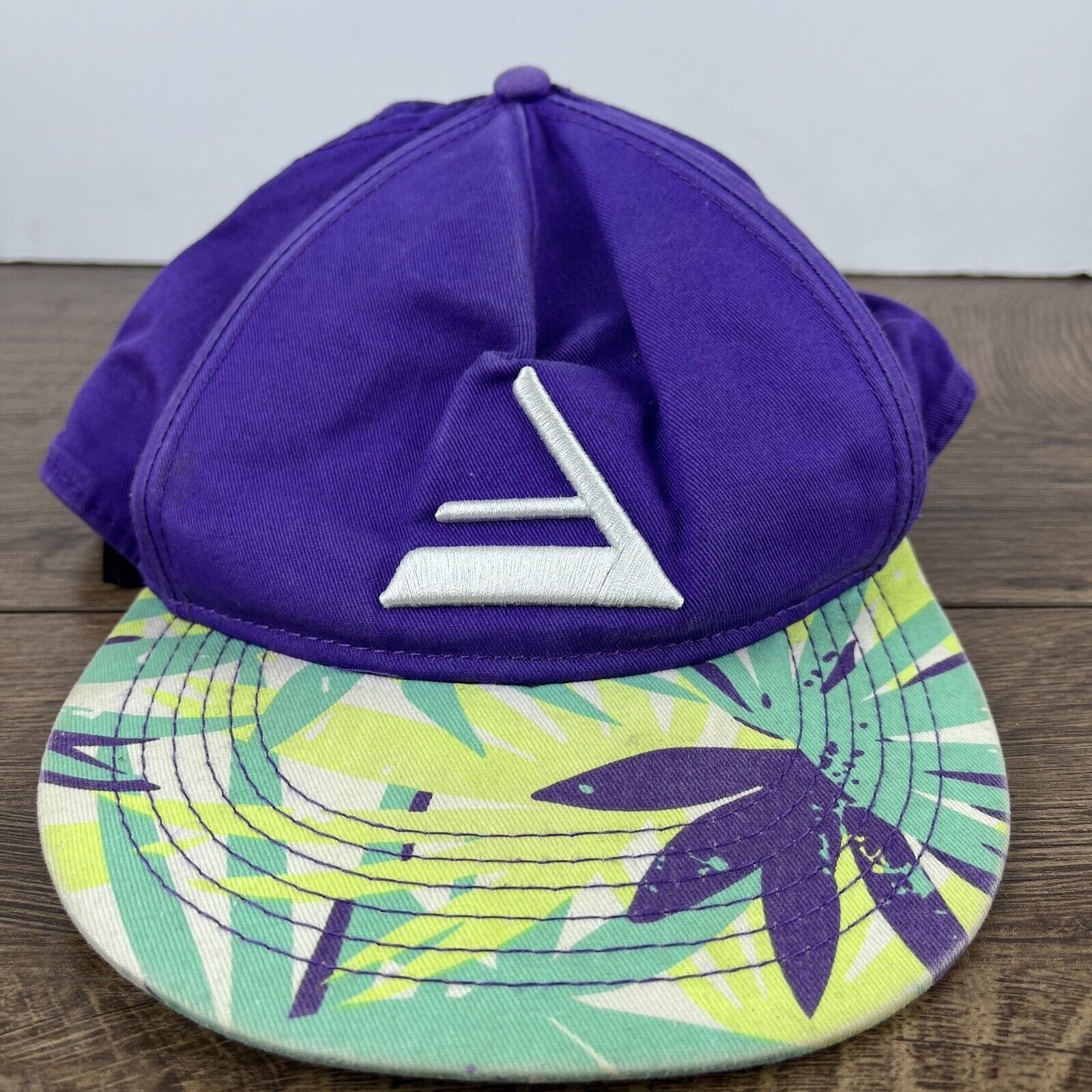 Other Palm Tree Hat Pyramid Purple Hat Adjustable Adult Size Hat P Size ONE SIZE - 2 Thumbnail