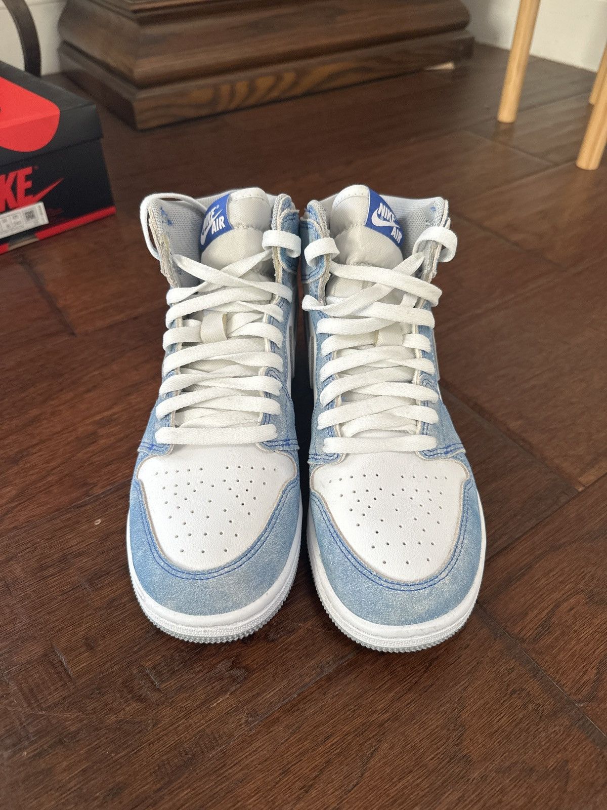 Jordan Brand Air Jordan 1 Retro High- Hyper royal/white Size US 8 / IT 38 - 4 Thumbnail