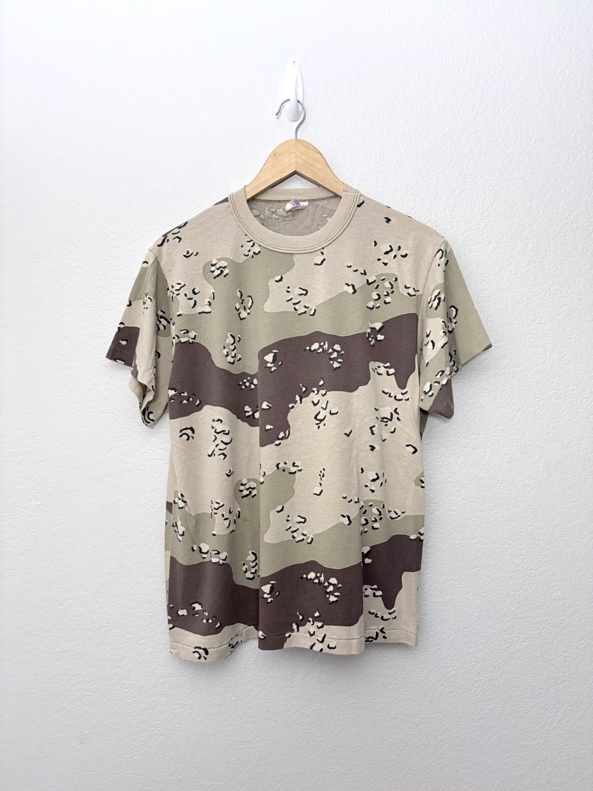 Vintage 80’s Desert Camo Vintage Single Stitch Tee Size US L / EU 52-54 / 3 - 1 Thumbnail