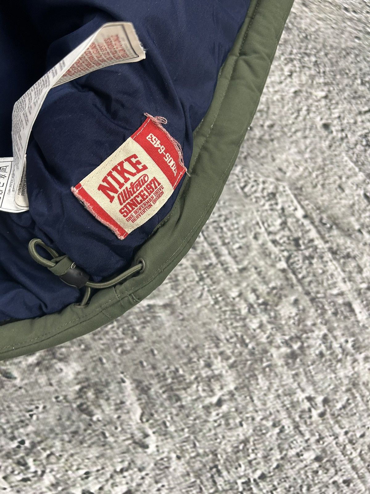 Nike × Vintage Nike puffer vest vintage green big logo spell out Y2K Size US M / EU 48-50 / 2 - 6 Thumbnail