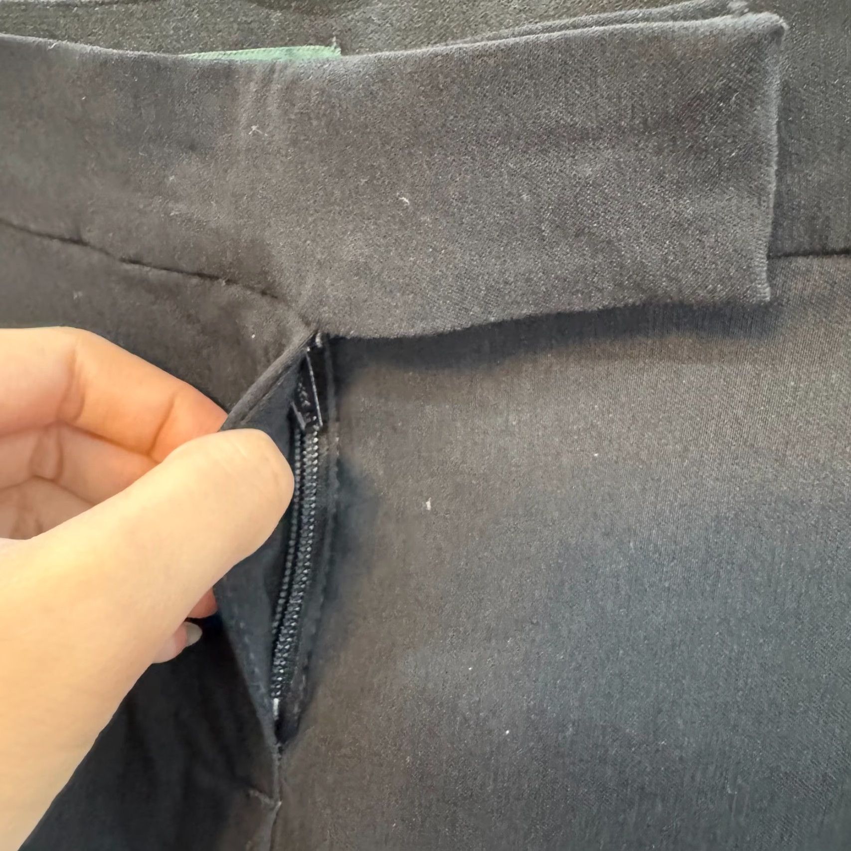 Vintage NWT Black Capri Pants 00 0 23 24 Mid Rise Stretch Office Siren Womens Capri Pants Size 25" / US 0 / IT 36 - 4 Thumbnail
